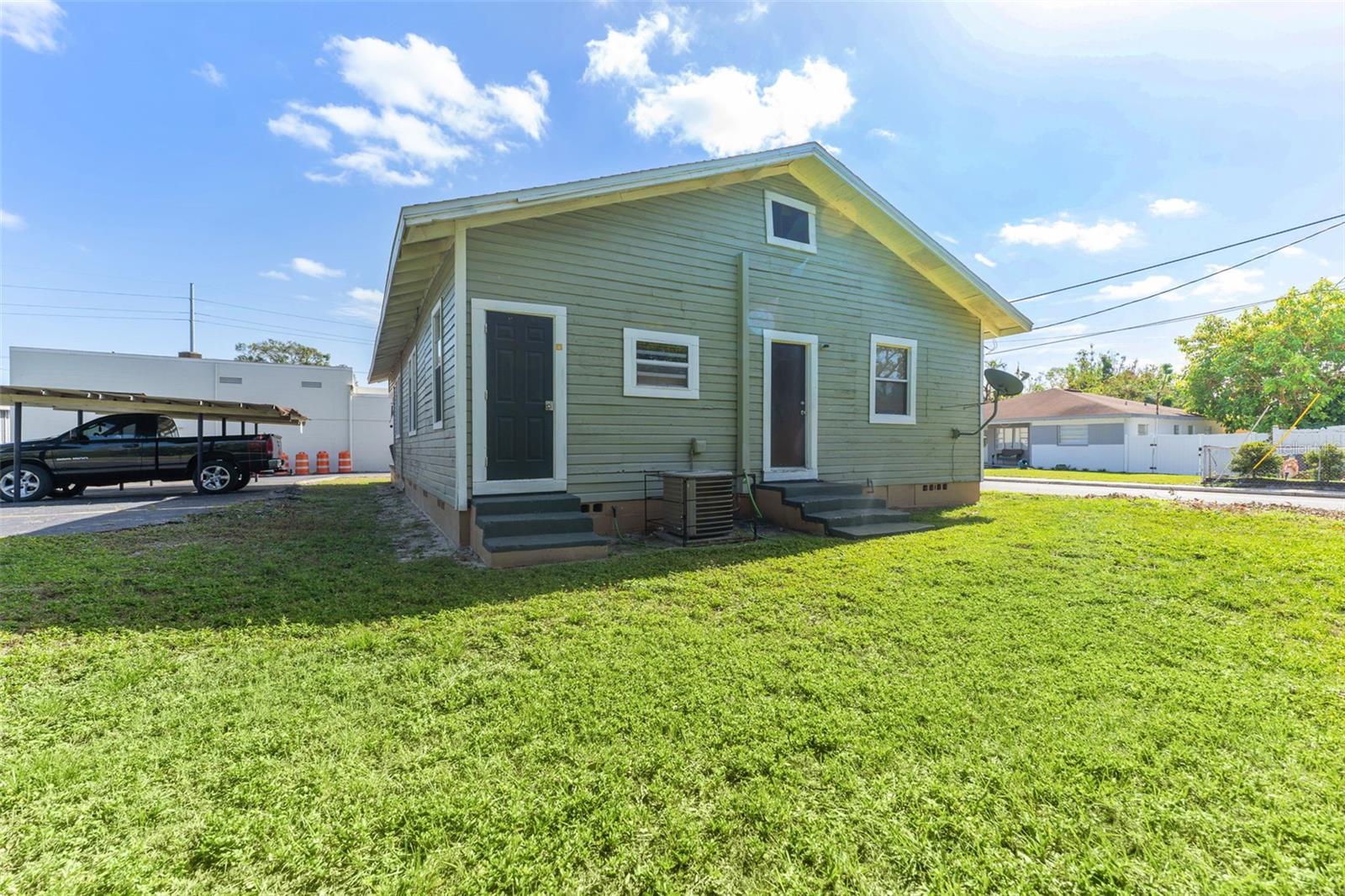 Listing photo id 42 for 3416 15th Street