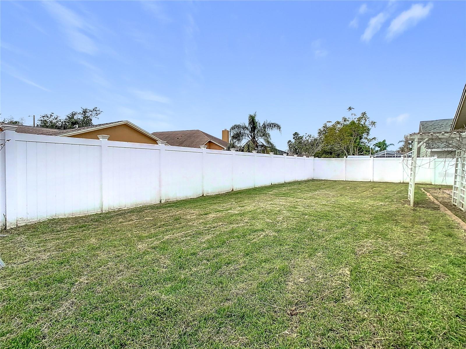 Image 37 of 43 For 18518 Avocet Drive