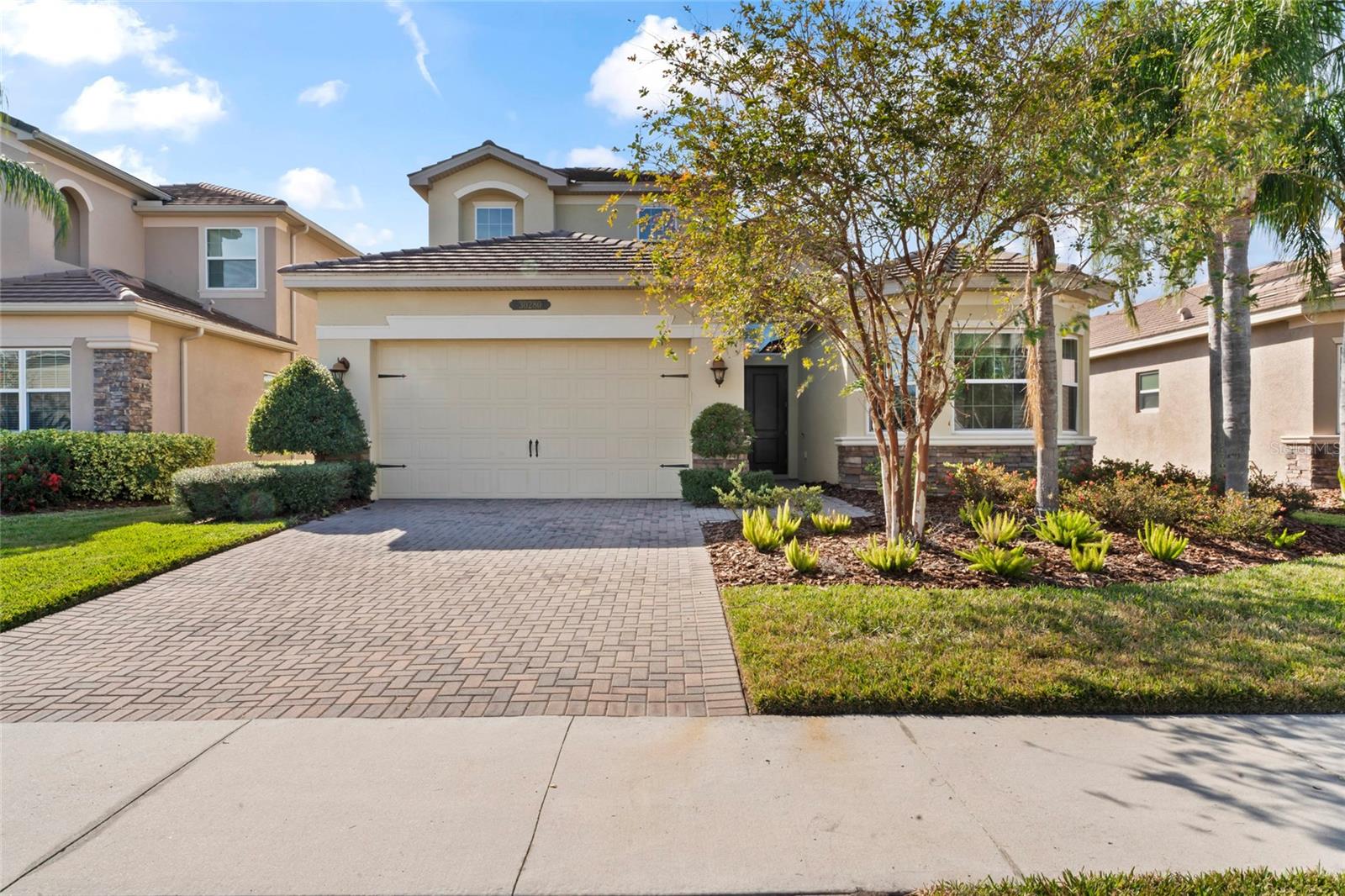 Details for 30280 Southernwood Court, WESLEY CHAPEL, FL 33543