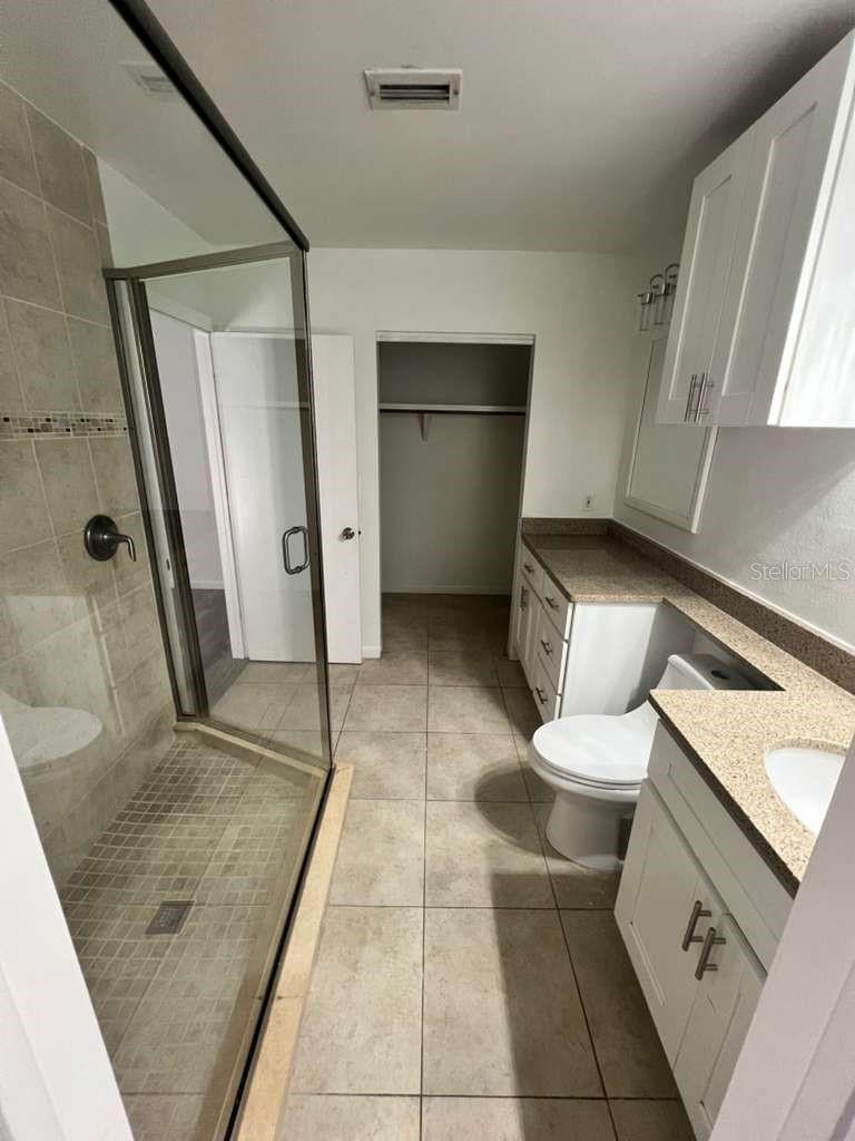 Image 13 of 21 For 12308 52nd Street