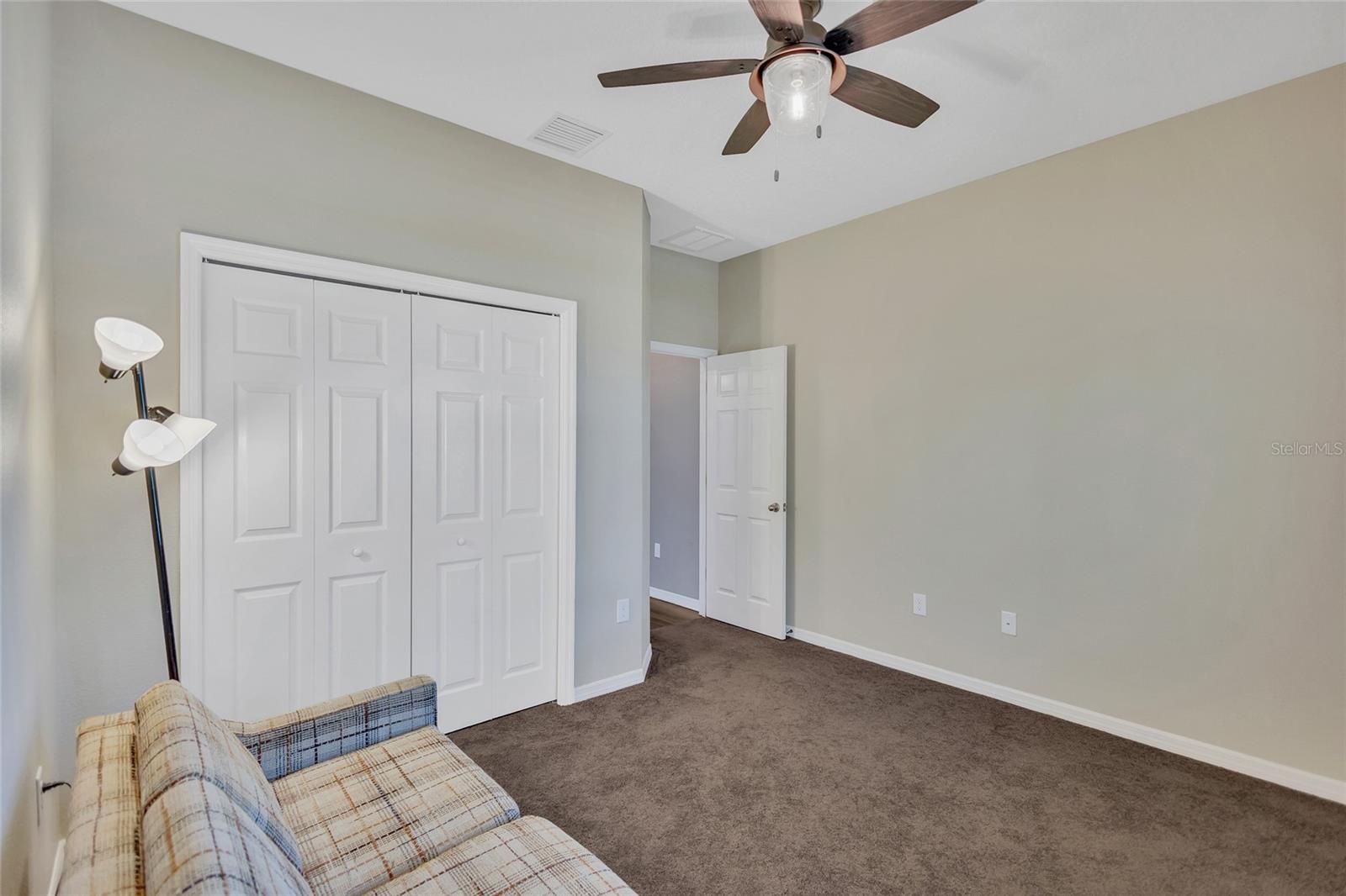 Listing photo id 13 for 11519 Coventry Grove Circle