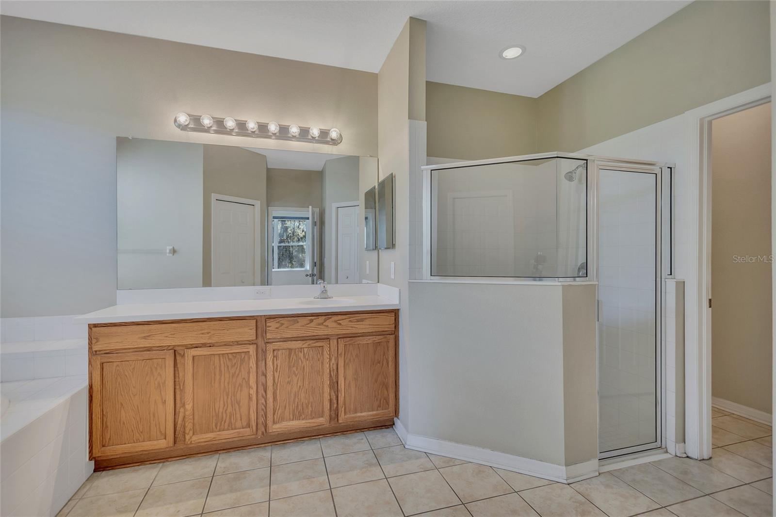 Listing photo id 28 for 11519 Coventry Grove Circle