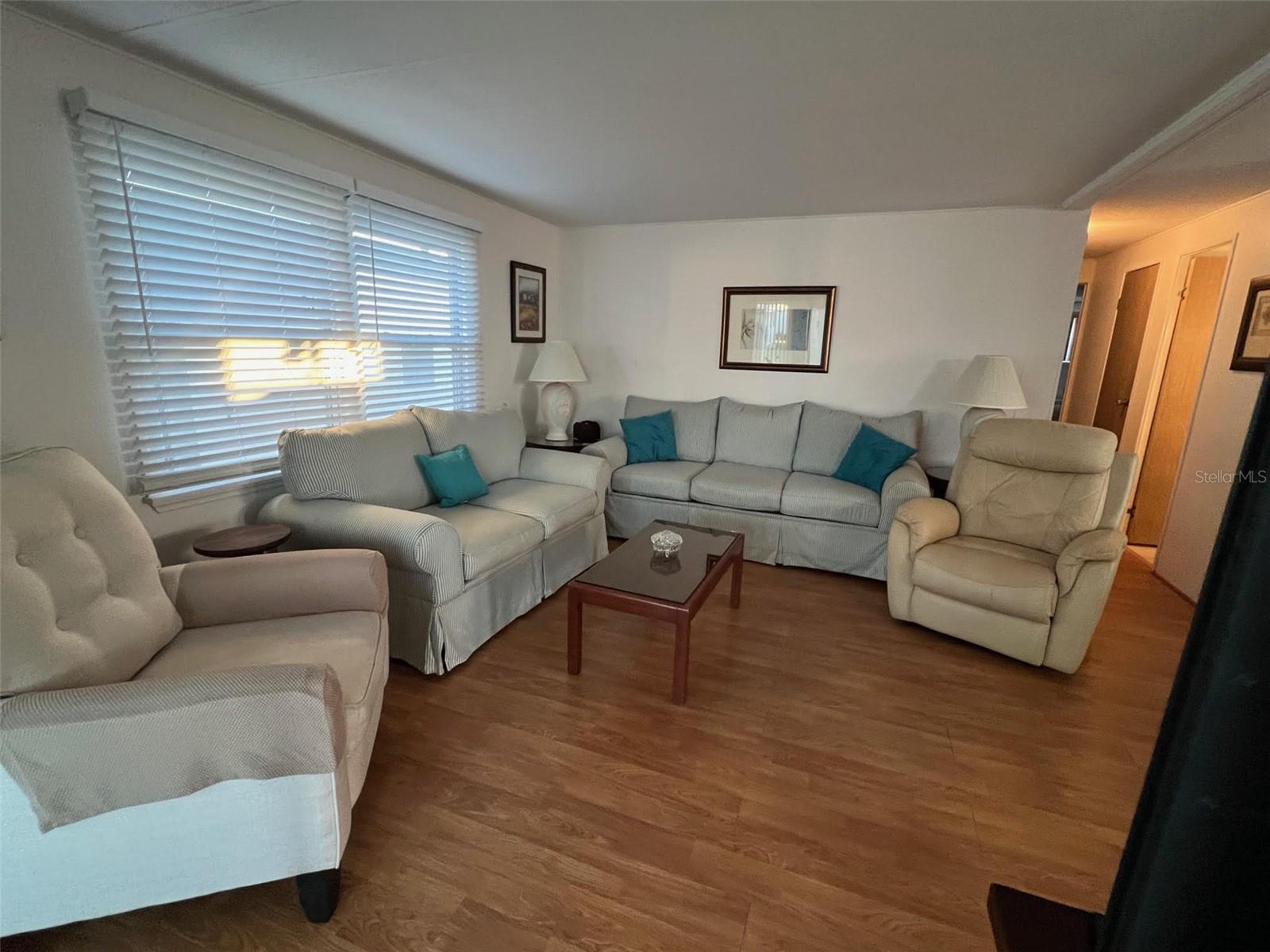 Image 11 of 27 For 13225 101st Street 451