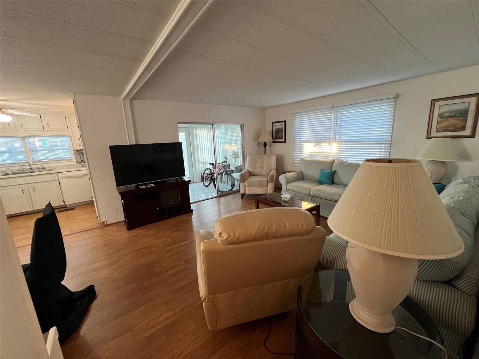 Image 14 of 27 For 13225 101st Street 451