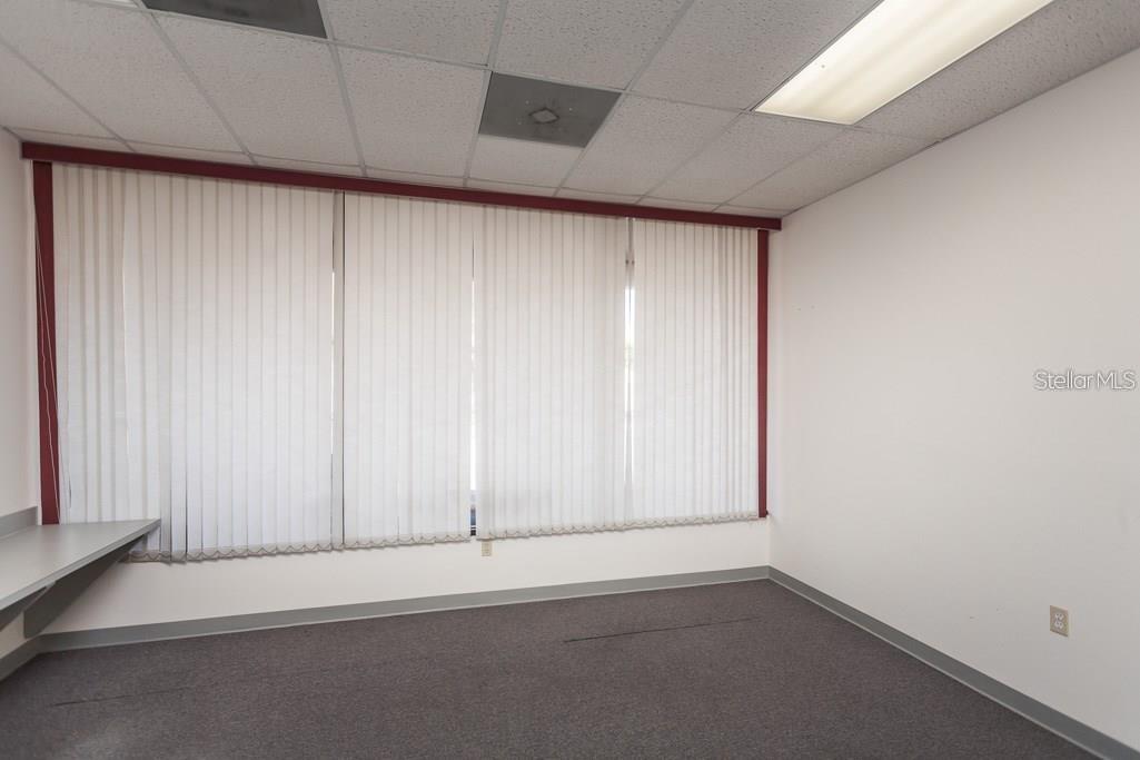 Image 10 of 29 For 7422 Community Court