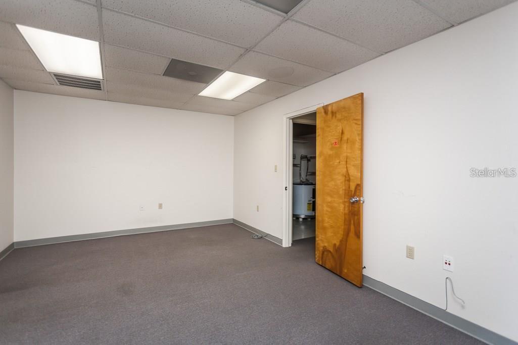 Image 21 of 29 For 7422 Community Court