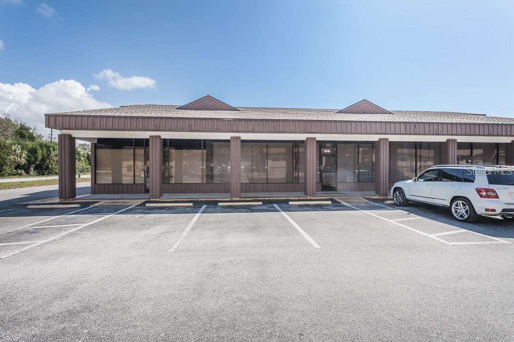 Image 27 of 29 For 7422 Community Court
