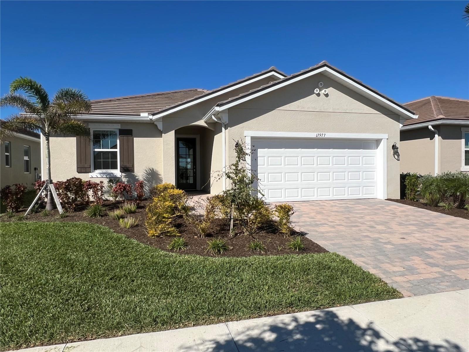 Details for 17977 Grand Prosperity Drive, VENICE, FL 34293