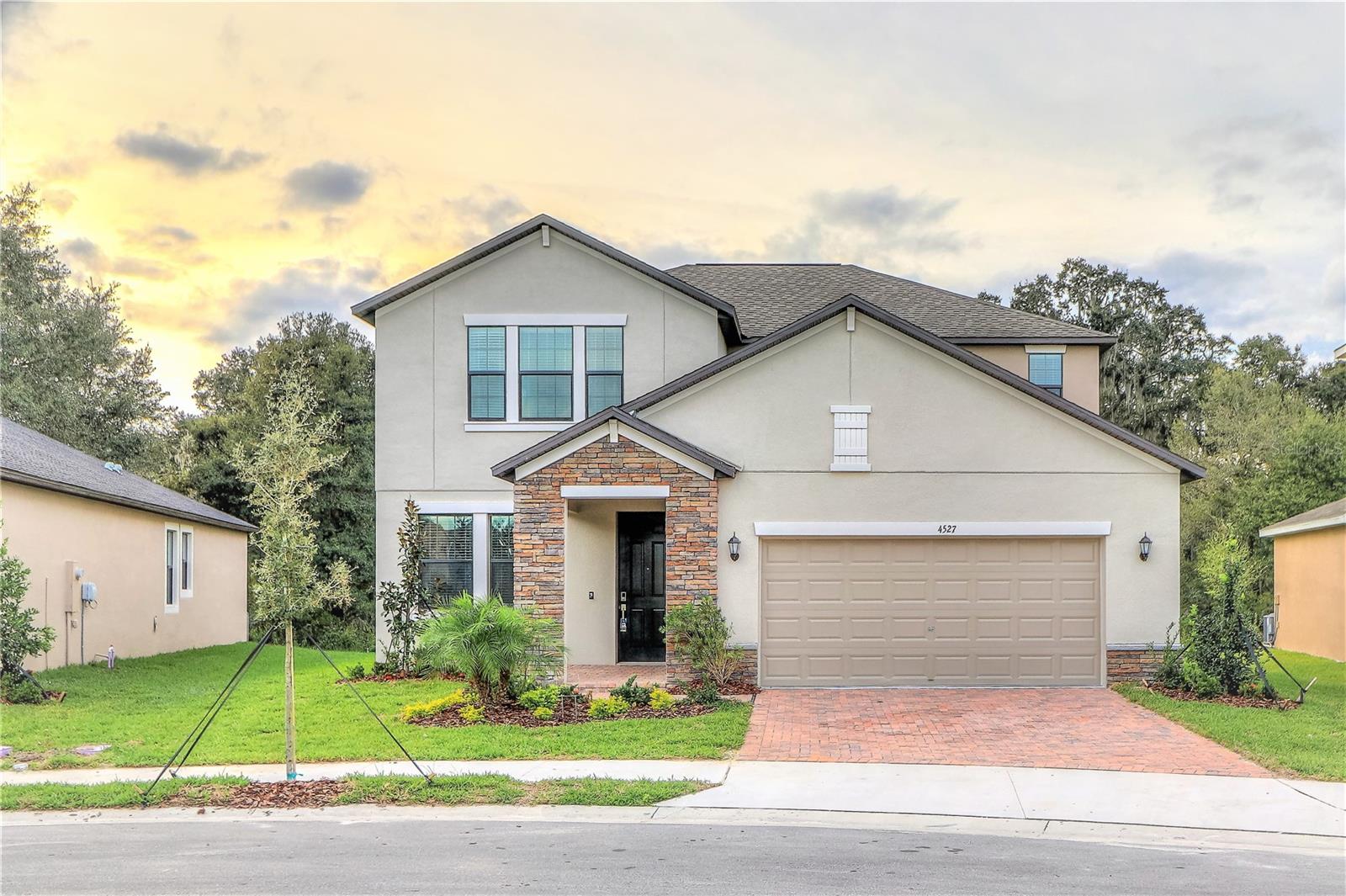 Details for 4527 Coachford Drive, WESLEY CHAPEL, FL 33543