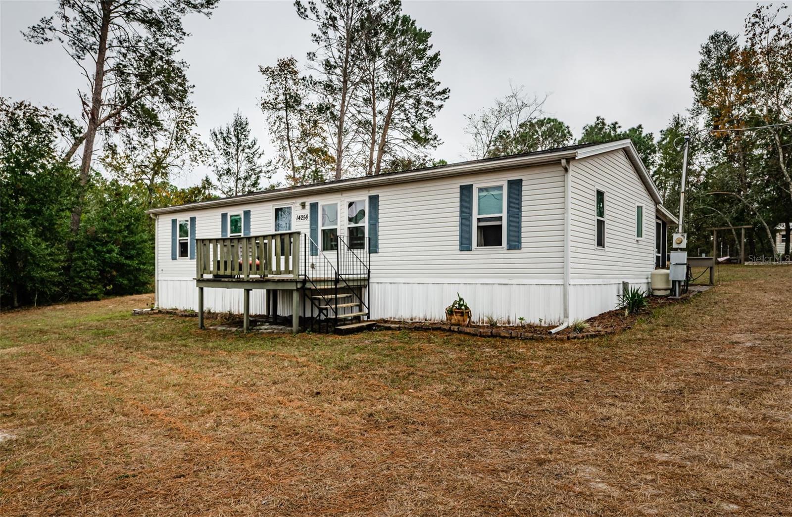 Listing photo id 2 for 14258 Highgrove Road