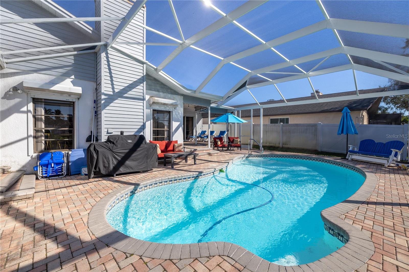 Listing photo id 32 for 11600 Tradewinds Boulevard