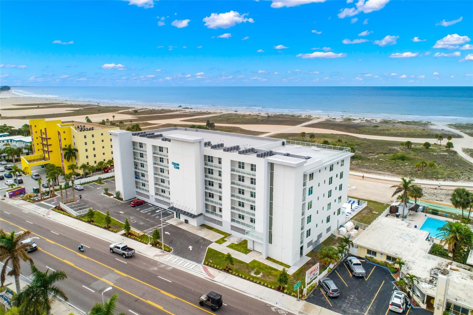 Listing photo id 36 for 11500 Gulf Boulevard 304