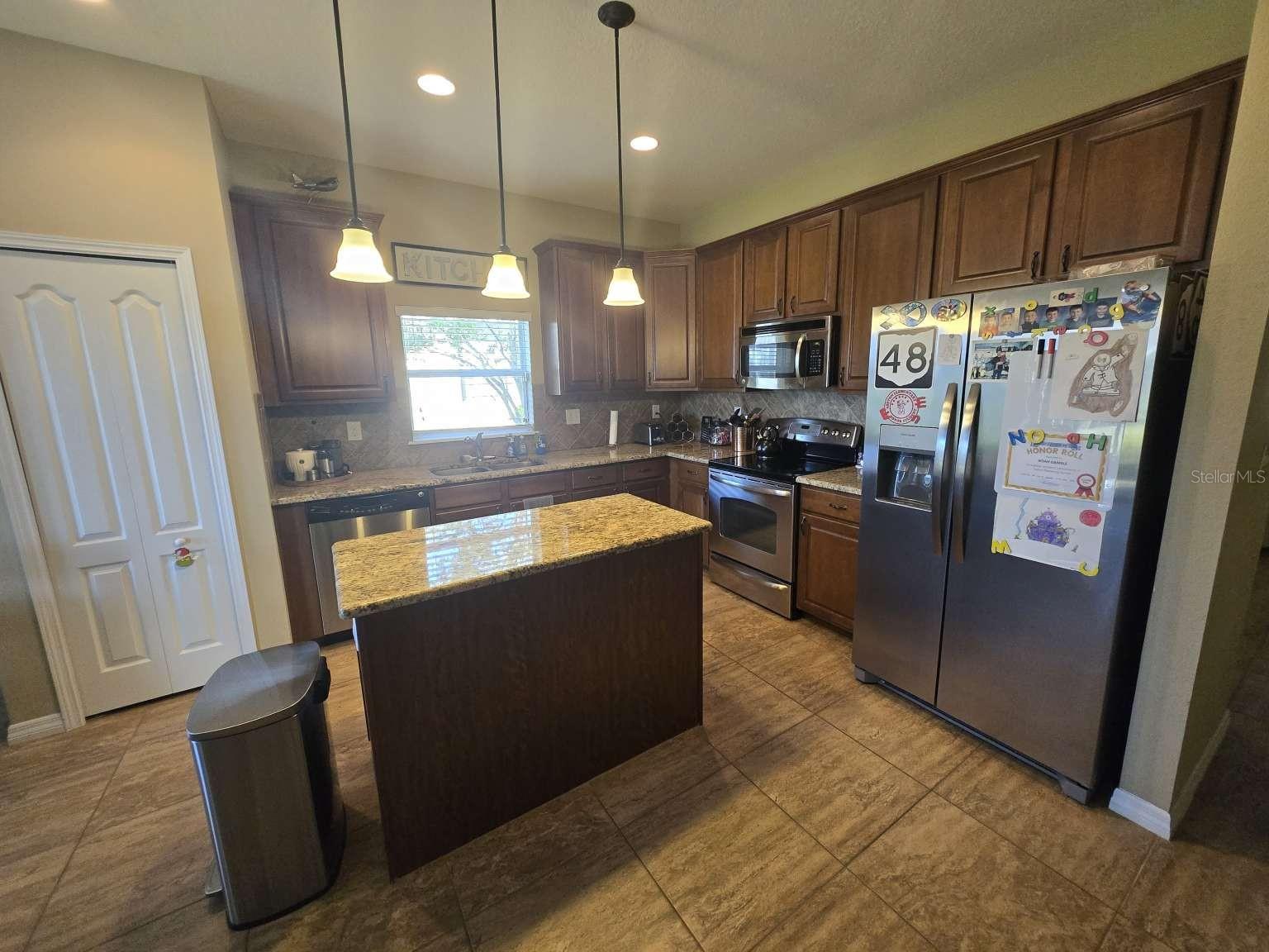 Image 5 of 24 For 8451 Karpeal Drive