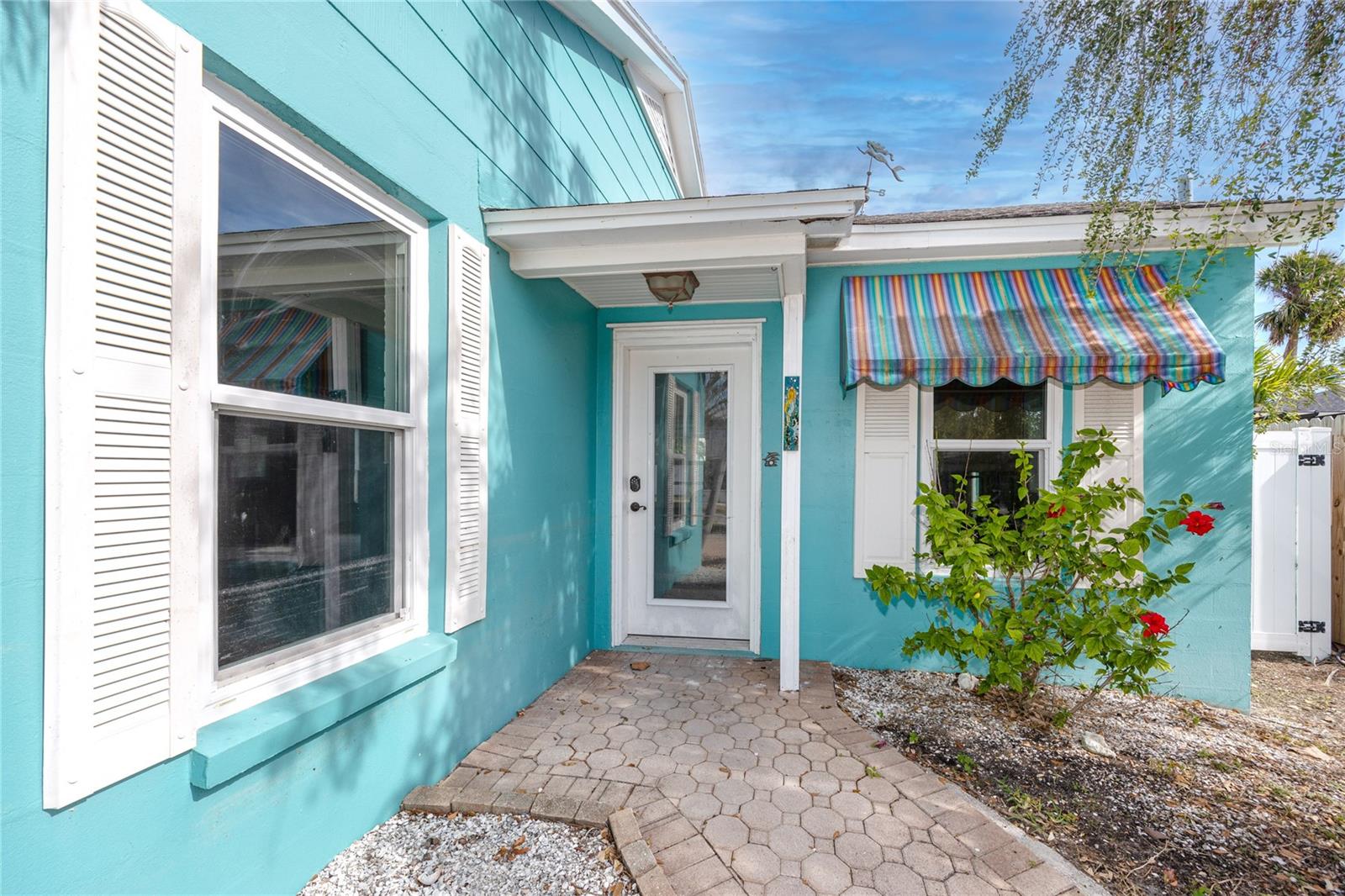 Image 12 of 49 For 815 Lantana Avenue