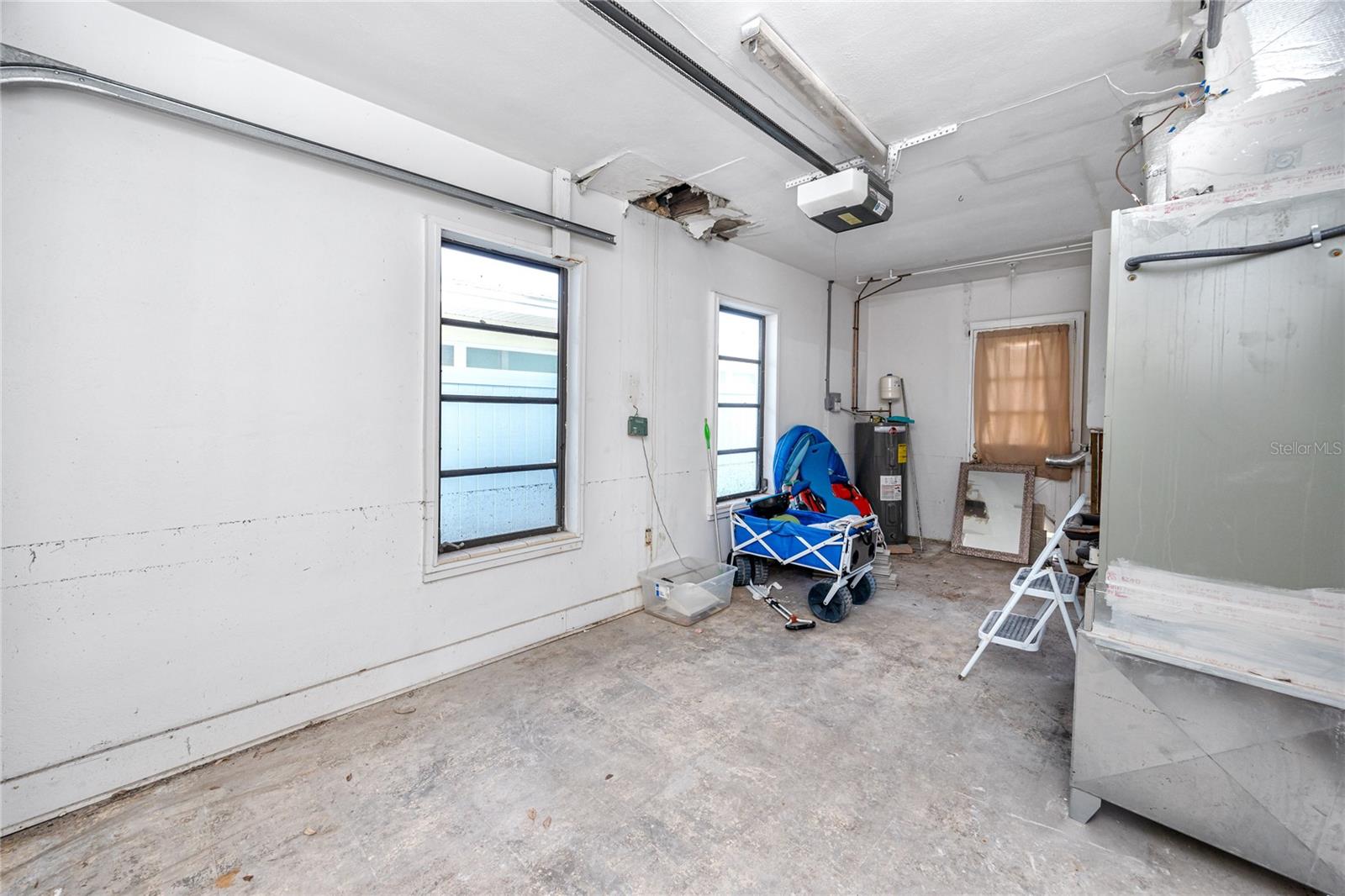 Image 33 of 49 For 815 Lantana Avenue