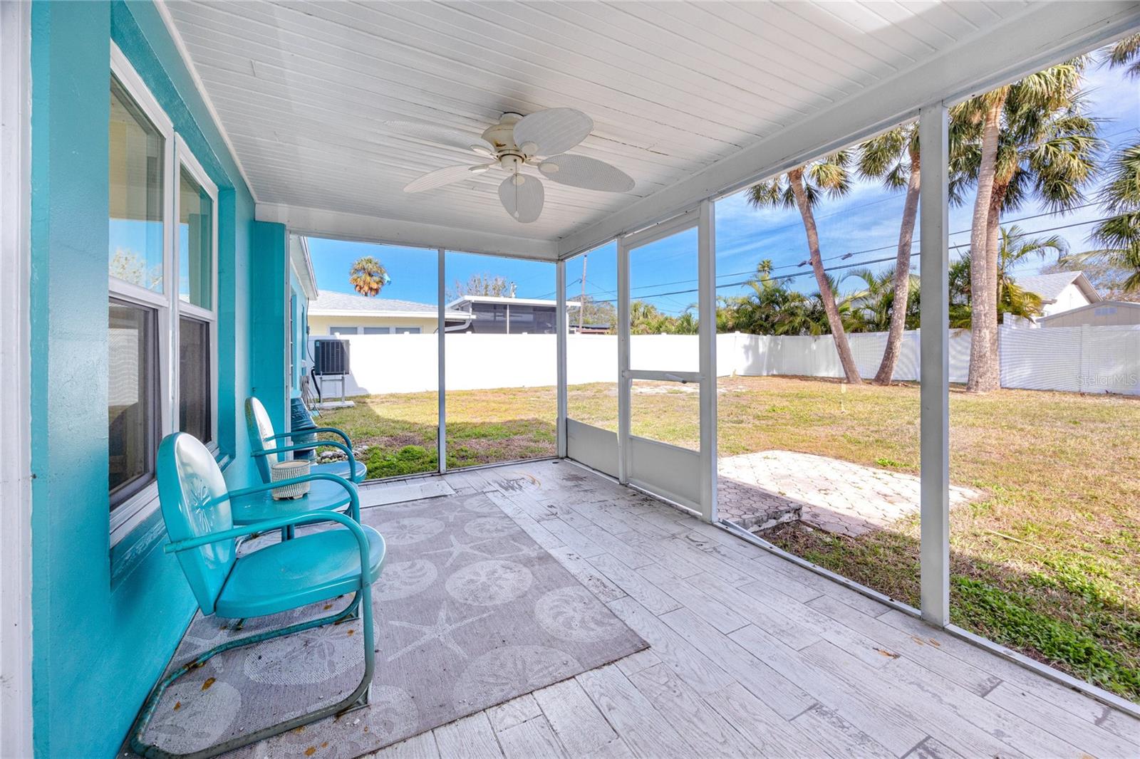 Image 38 of 49 For 815 Lantana Avenue