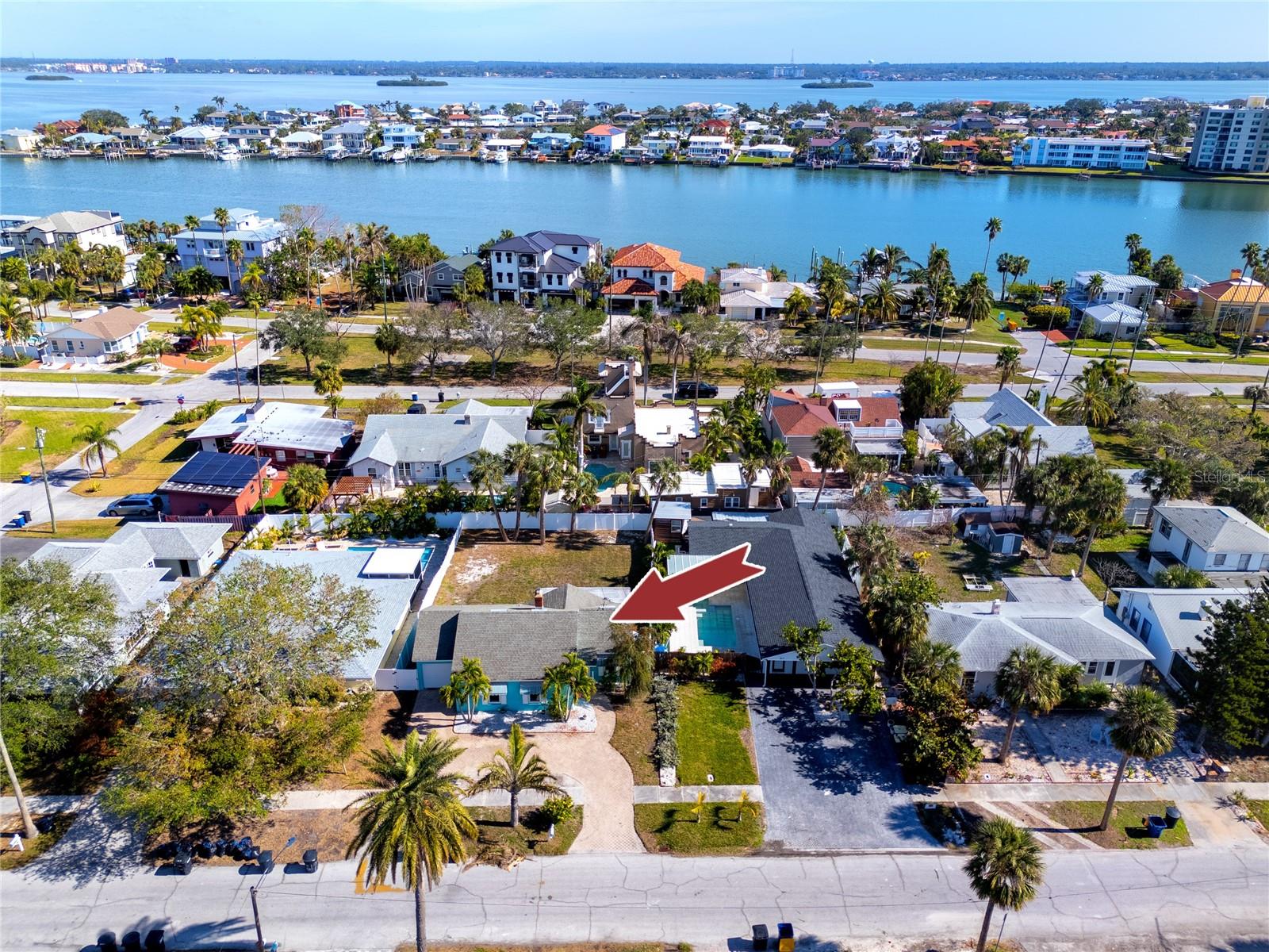 Image 46 of 49 For 815 Lantana Avenue