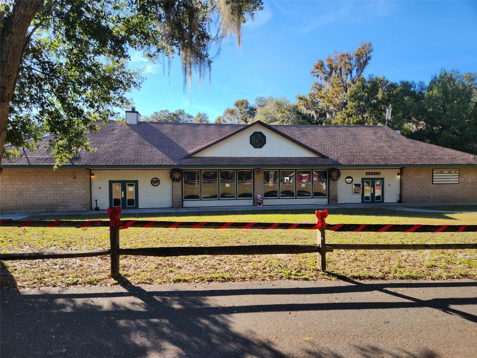 Image 21 of 31 For 25232 142nd Street