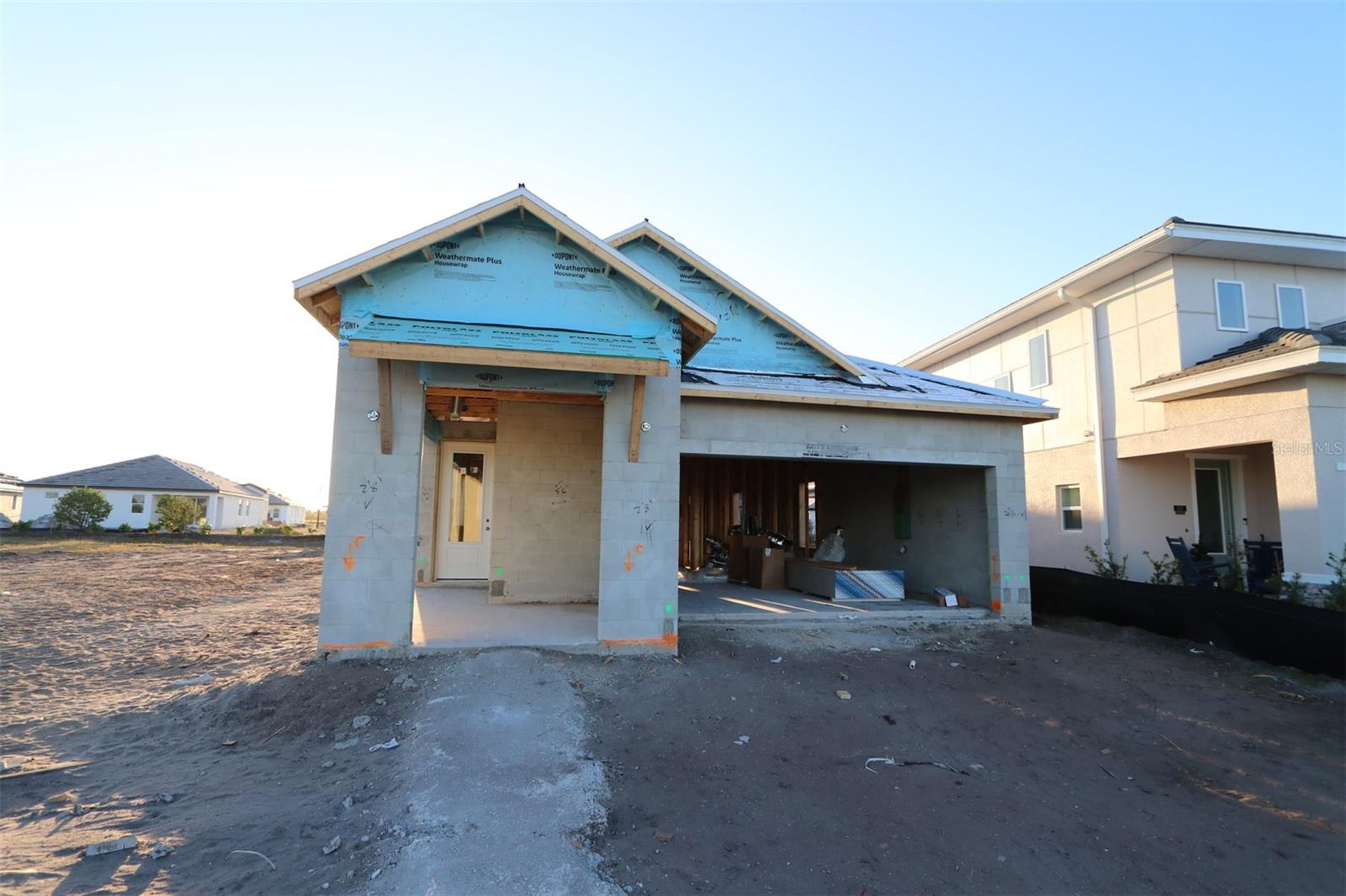 Image 4 of 13 For 633 Allora Avenue