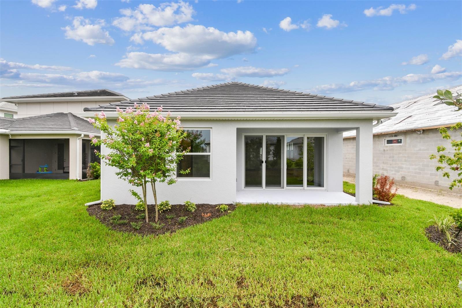 Image 41 of 50 For 633 Allora Avenue
