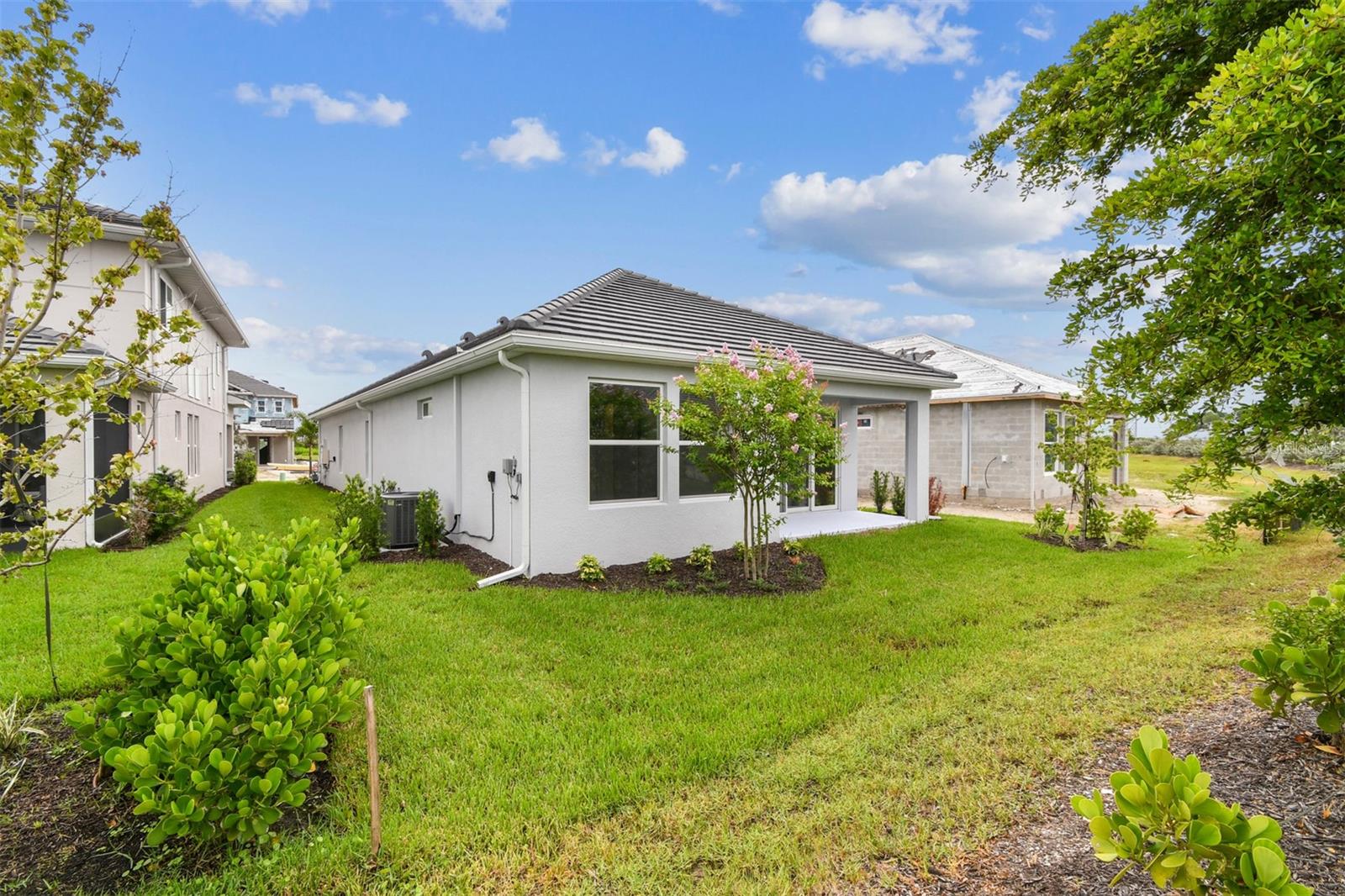 Image 43 of 50 For 633 Allora Avenue