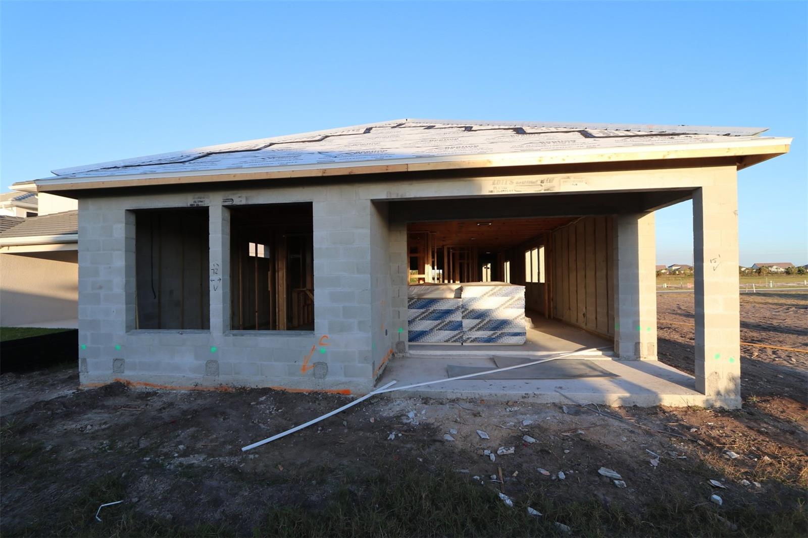 Image 7 of 13 For 633 Allora Avenue
