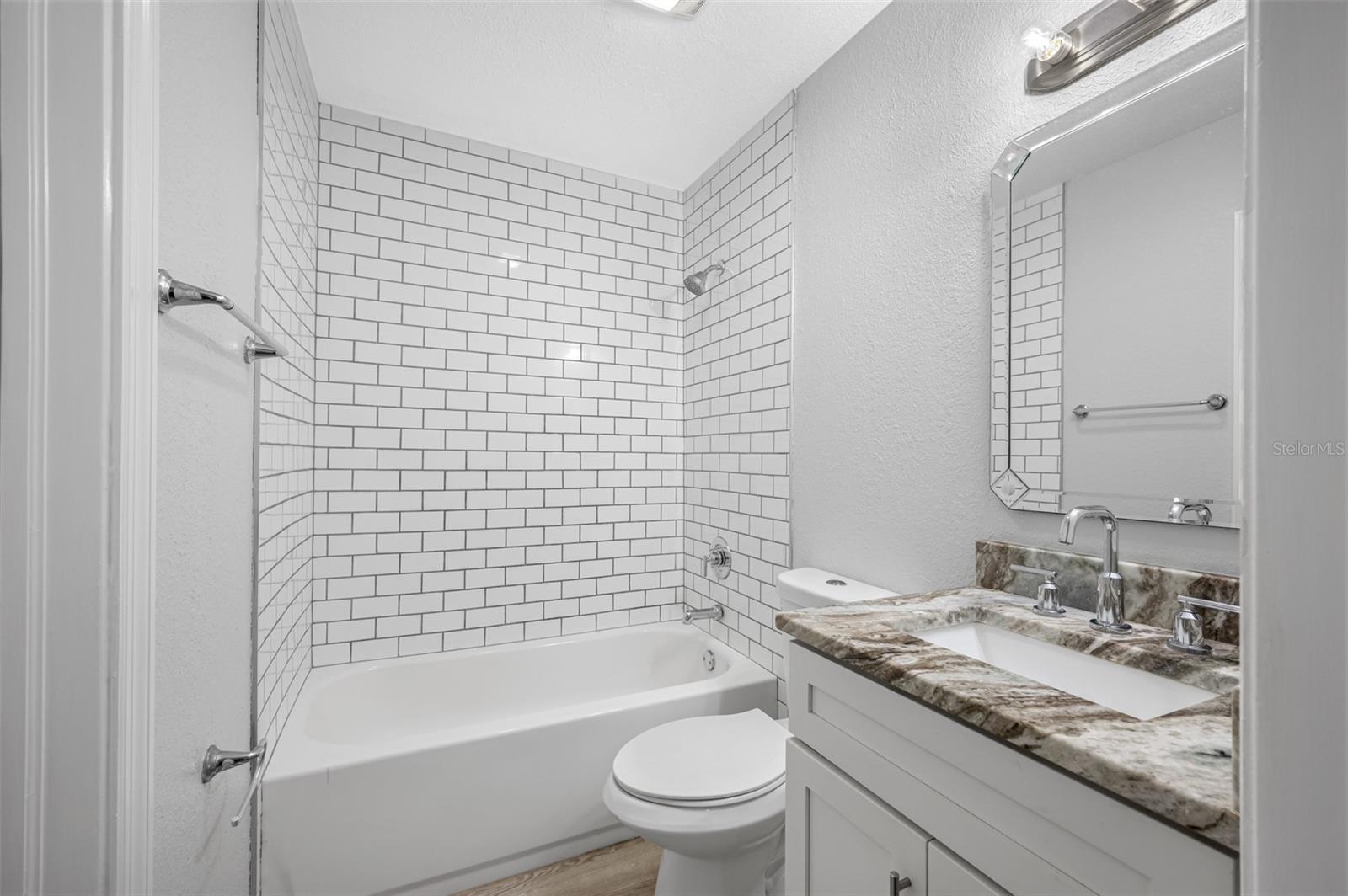 Image 10 of 15 For 670 16th Avenue S