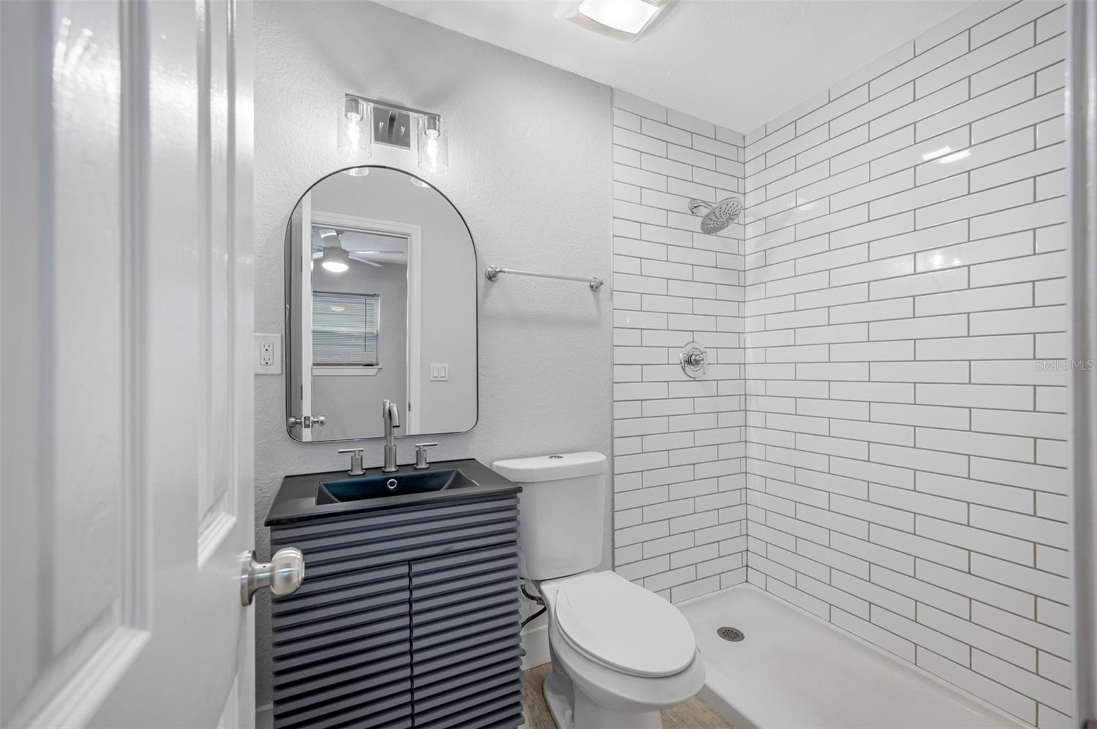 Image 12 of 15 For 670 16th Avenue S