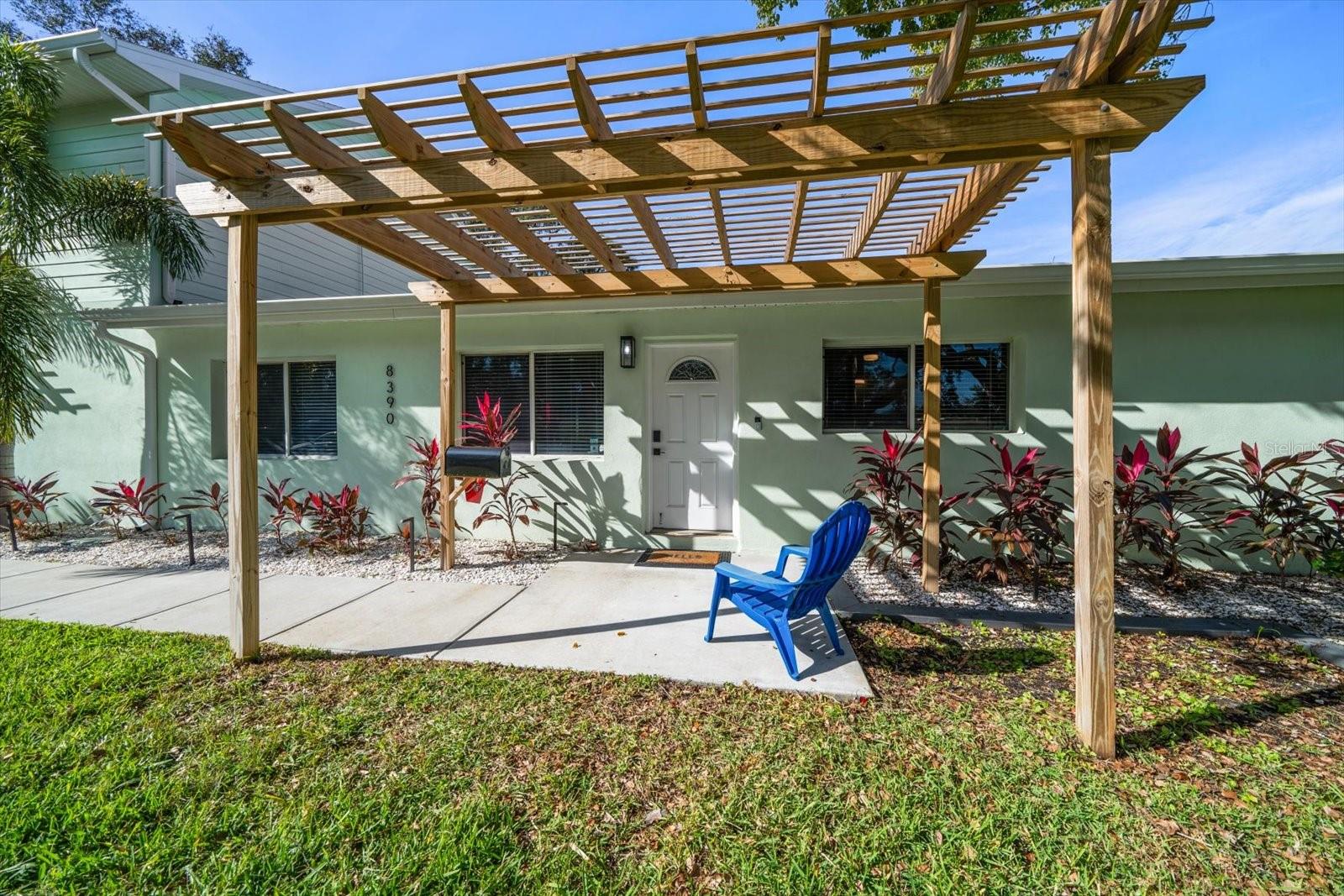 Details for 8390 64th Street N, PINELLAS PARK, FL 33781