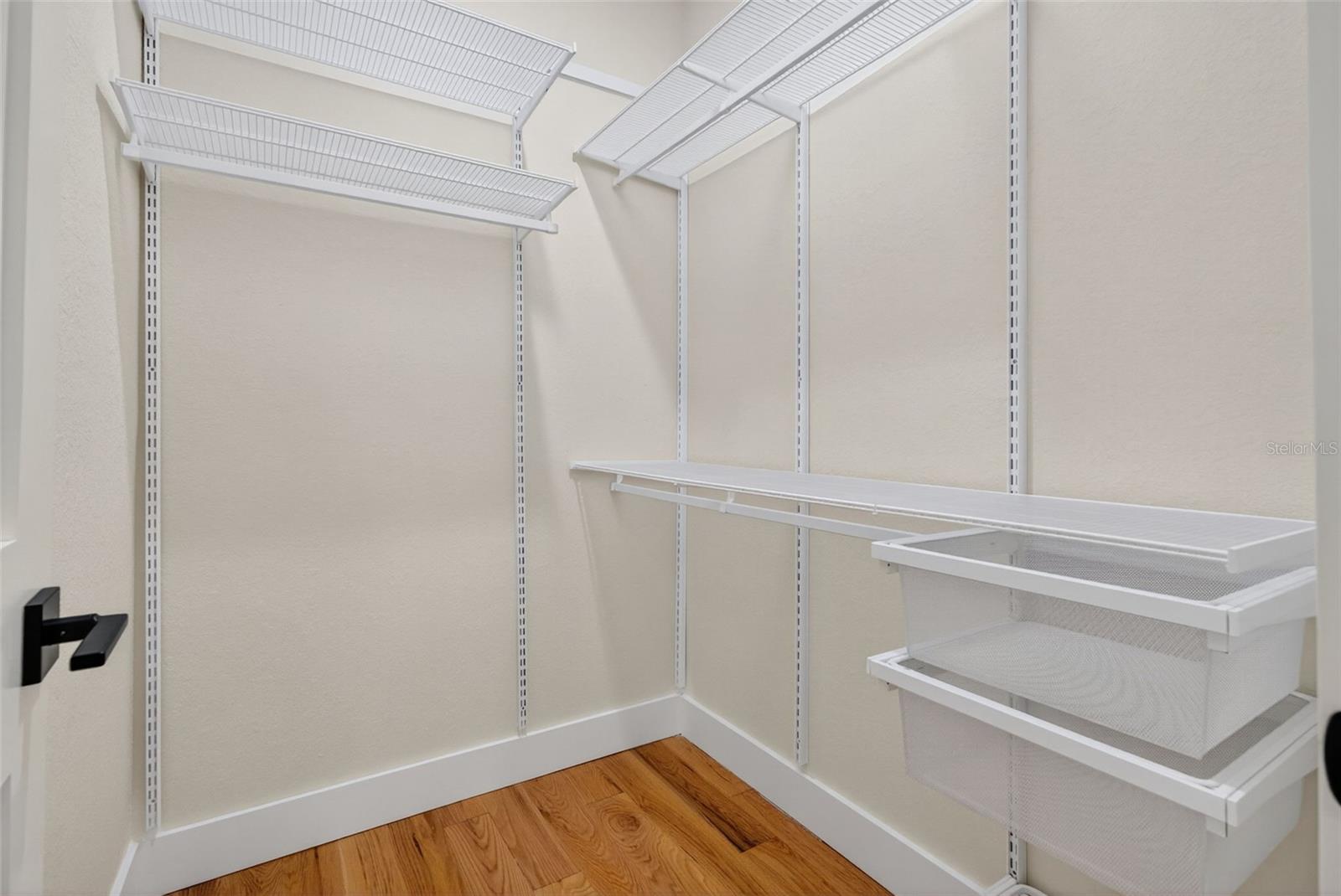 Image 36 of 92 For 6266 4th Avenue S