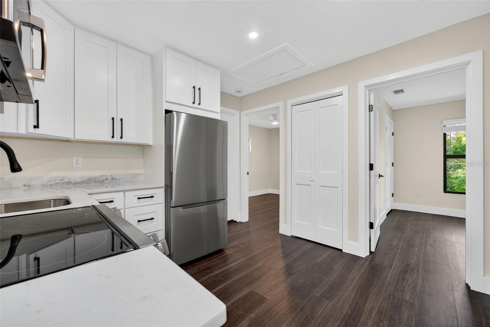 Image 70 of 92 For 6266 4th Avenue S