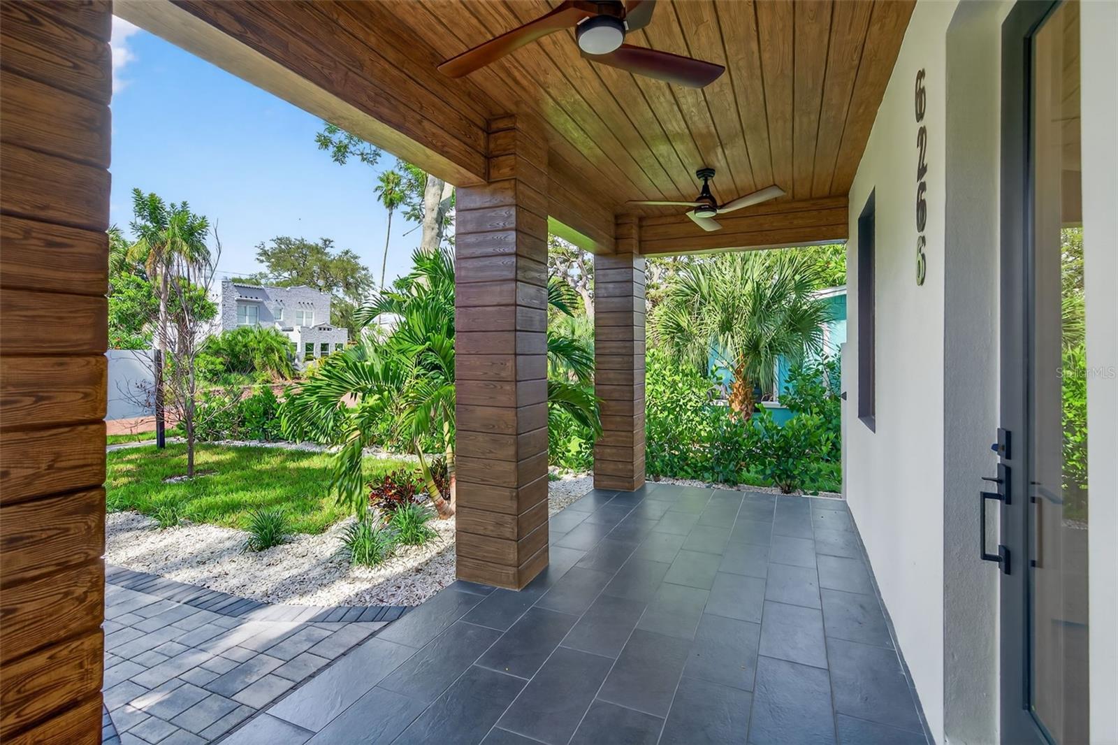 Image 8 of 92 For 6266 4th Avenue S