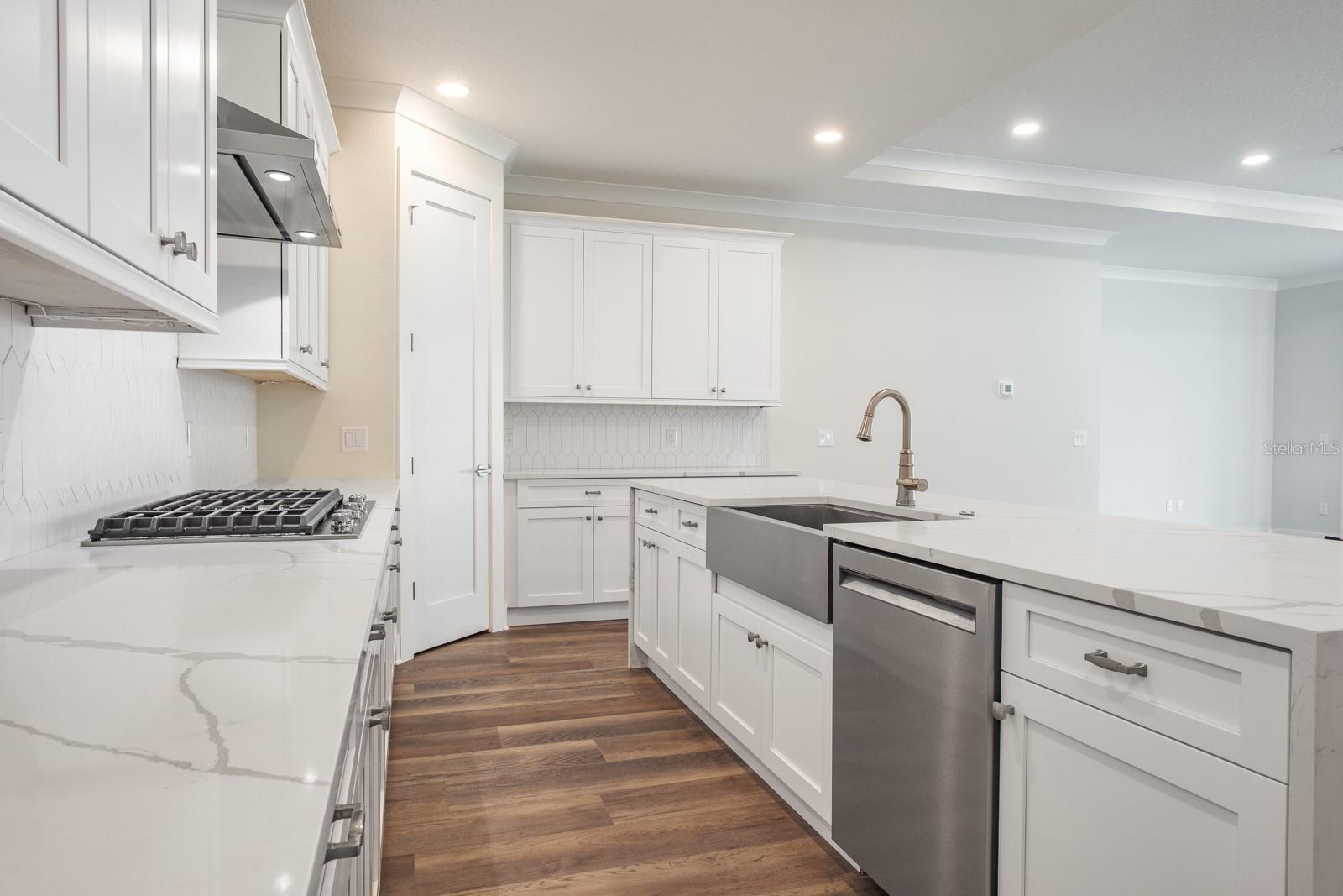 Image 24 of 59 For 271 Larocca Court