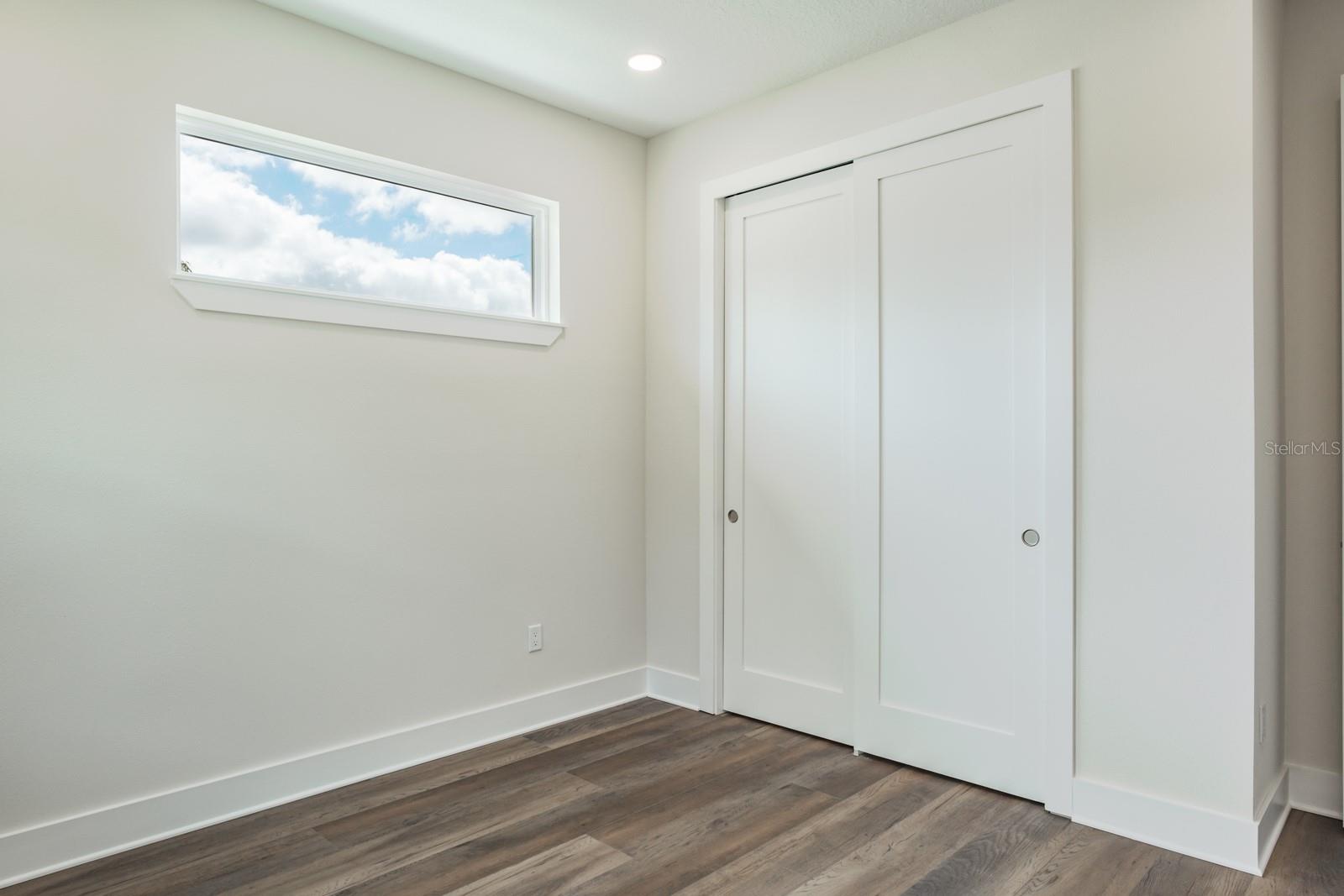 Image 36 of 59 For 271 Larocca Court