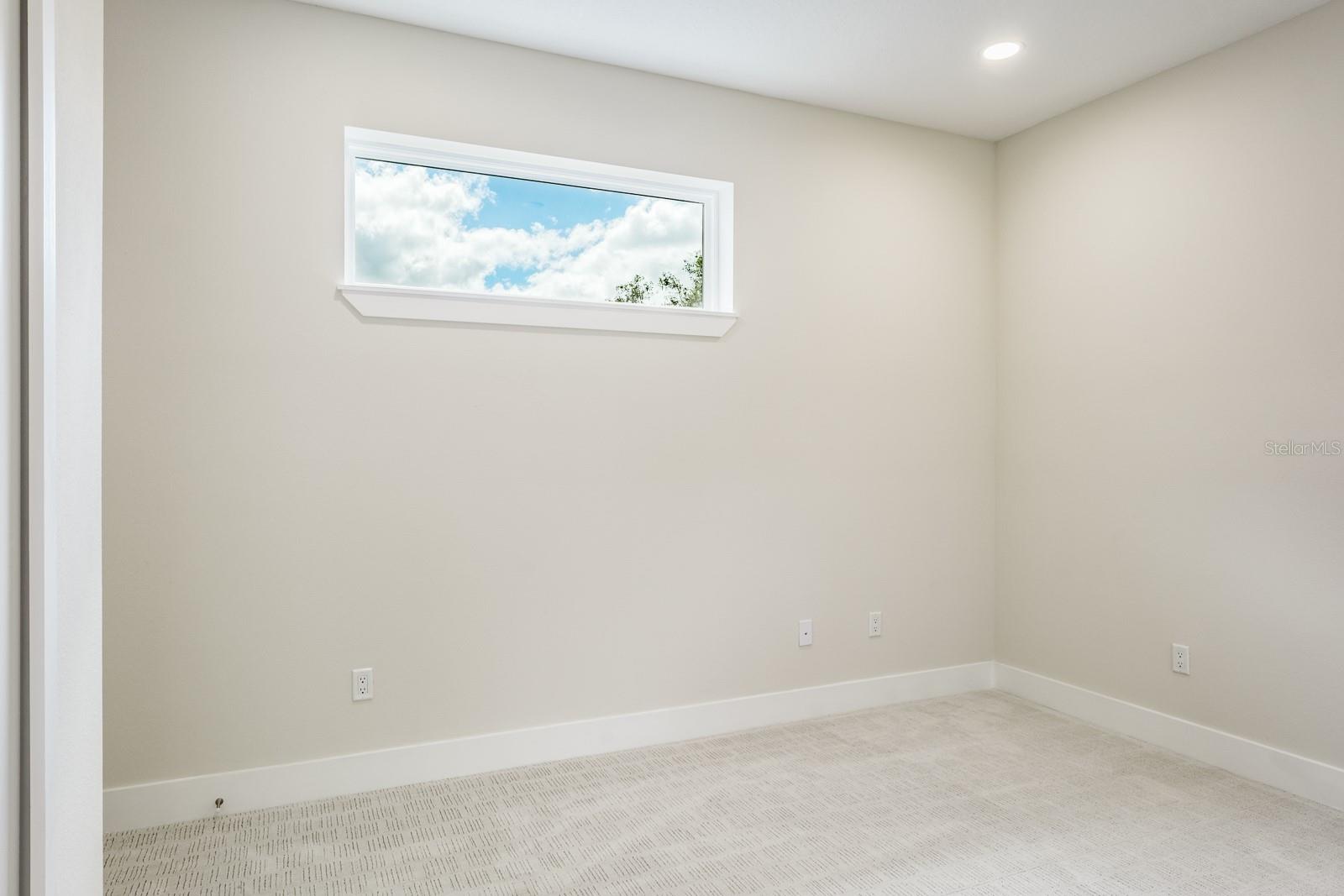 Image 47 of 59 For 271 Larocca Court