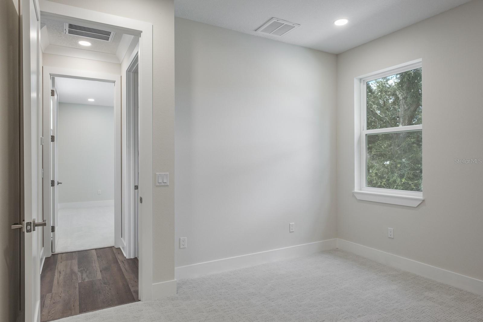 Image 53 of 59 For 271 Larocca Court