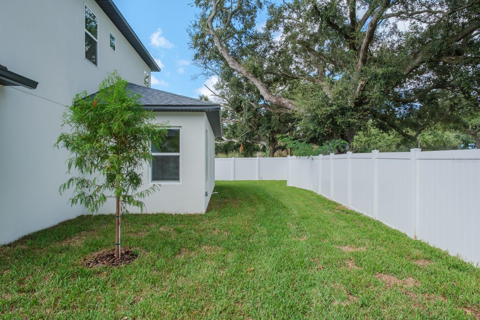 Image 57 of 59 For 271 Larocca Court