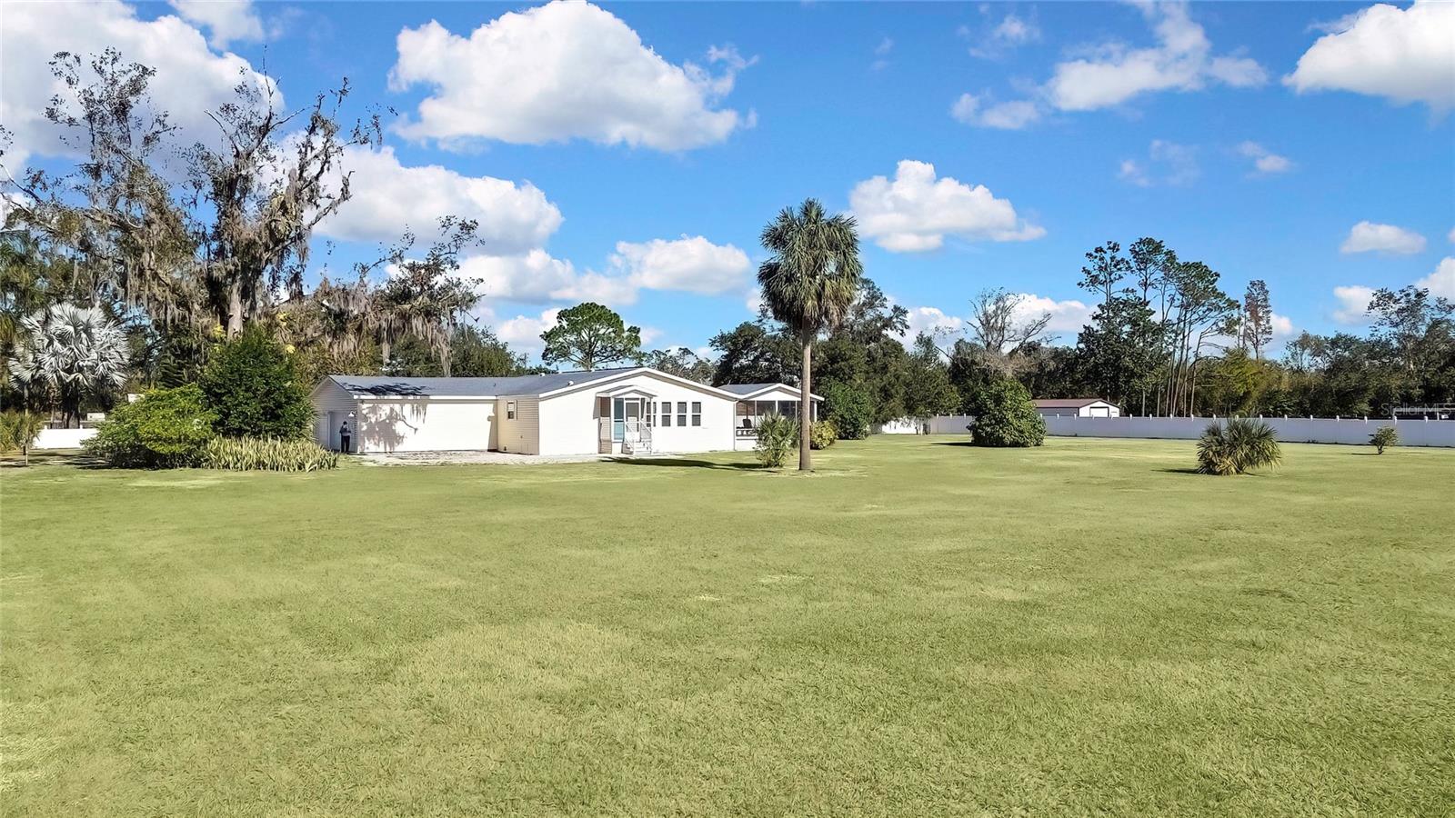 Details for 17403 Estes Road, LUTZ, FL 33548