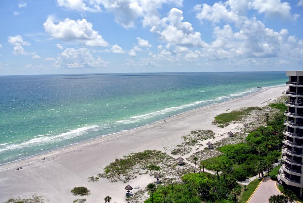 Listing photo id 83 for 1211 Gulf Of Mexico Drive 910