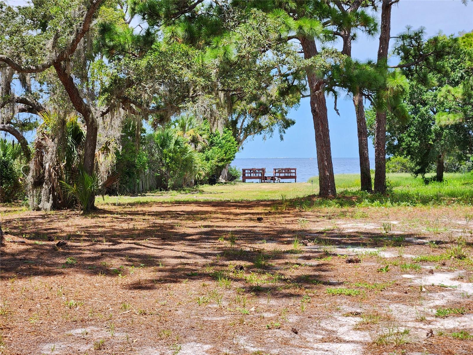 Image 12 of 41 For 407 Tarpon Point 407