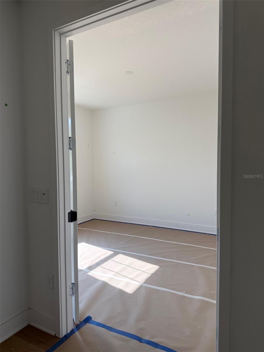 Image 8 of 16 For 809 Indiana Avenue