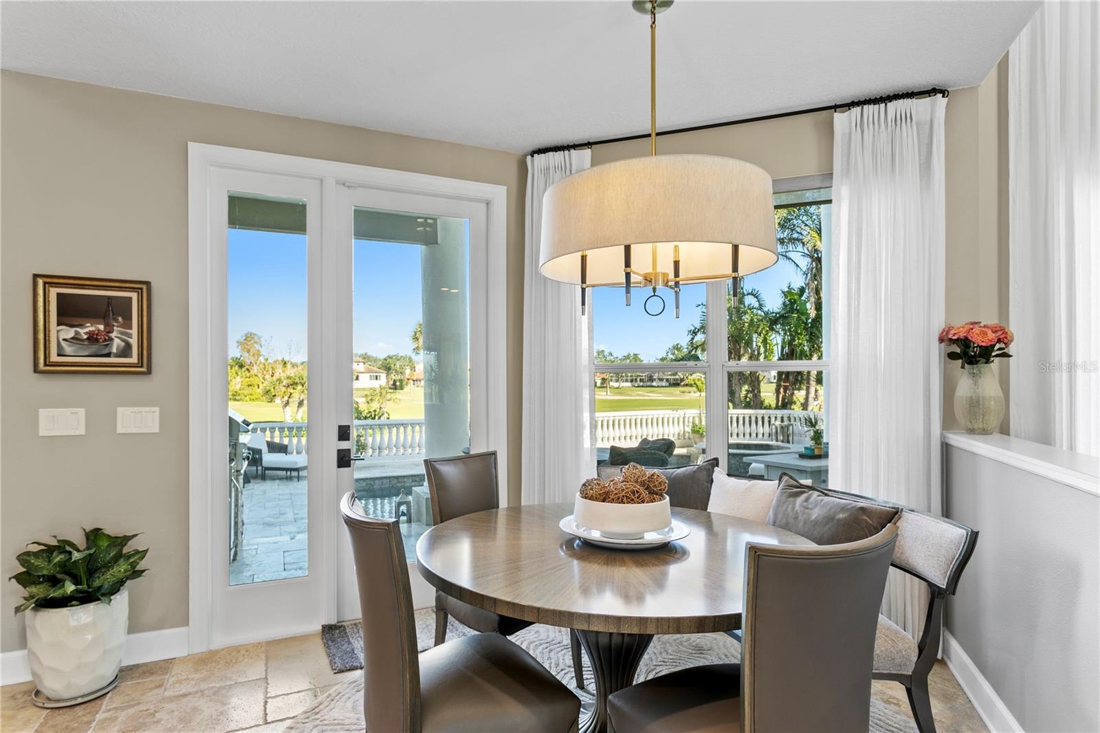 Listing photo id 20 for 6307 Pasadena Point Boulevard