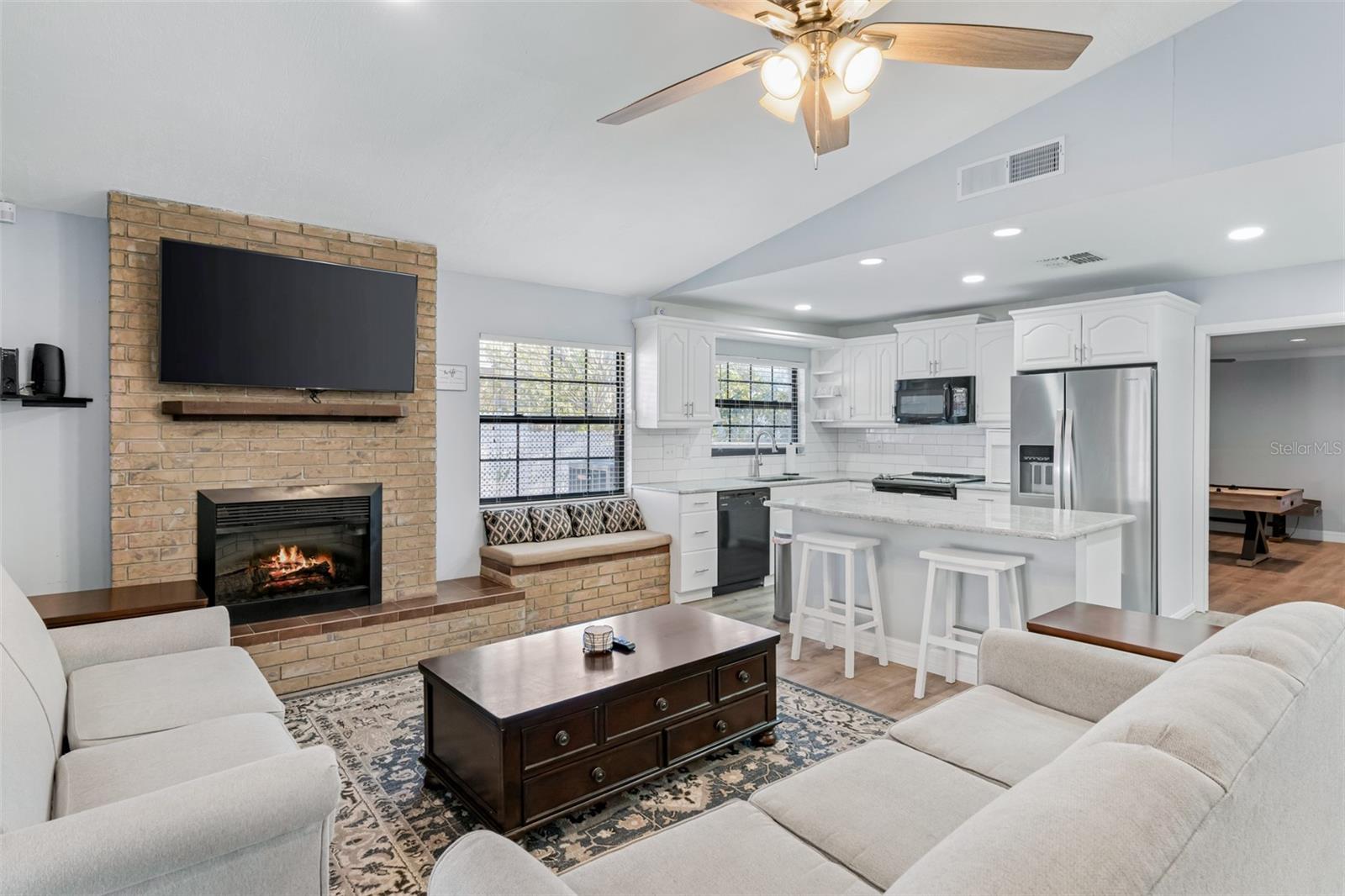 Image 4 of 41 For 11445 60th Street N