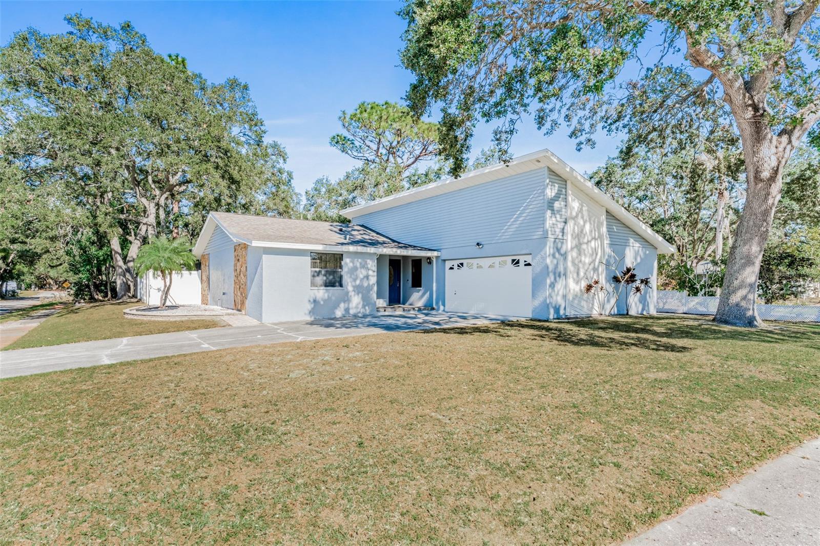 Image 41 of 41 For 11445 60th Street N