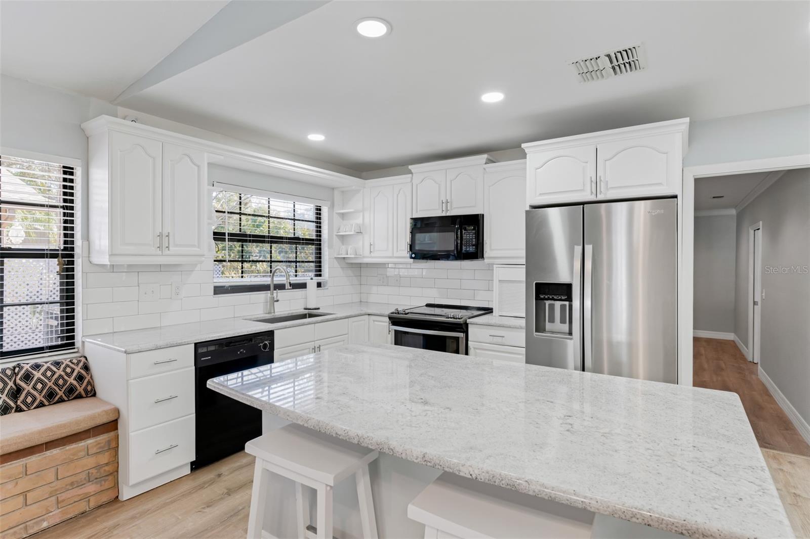 Image 5 of 41 For 11445 60th Street N