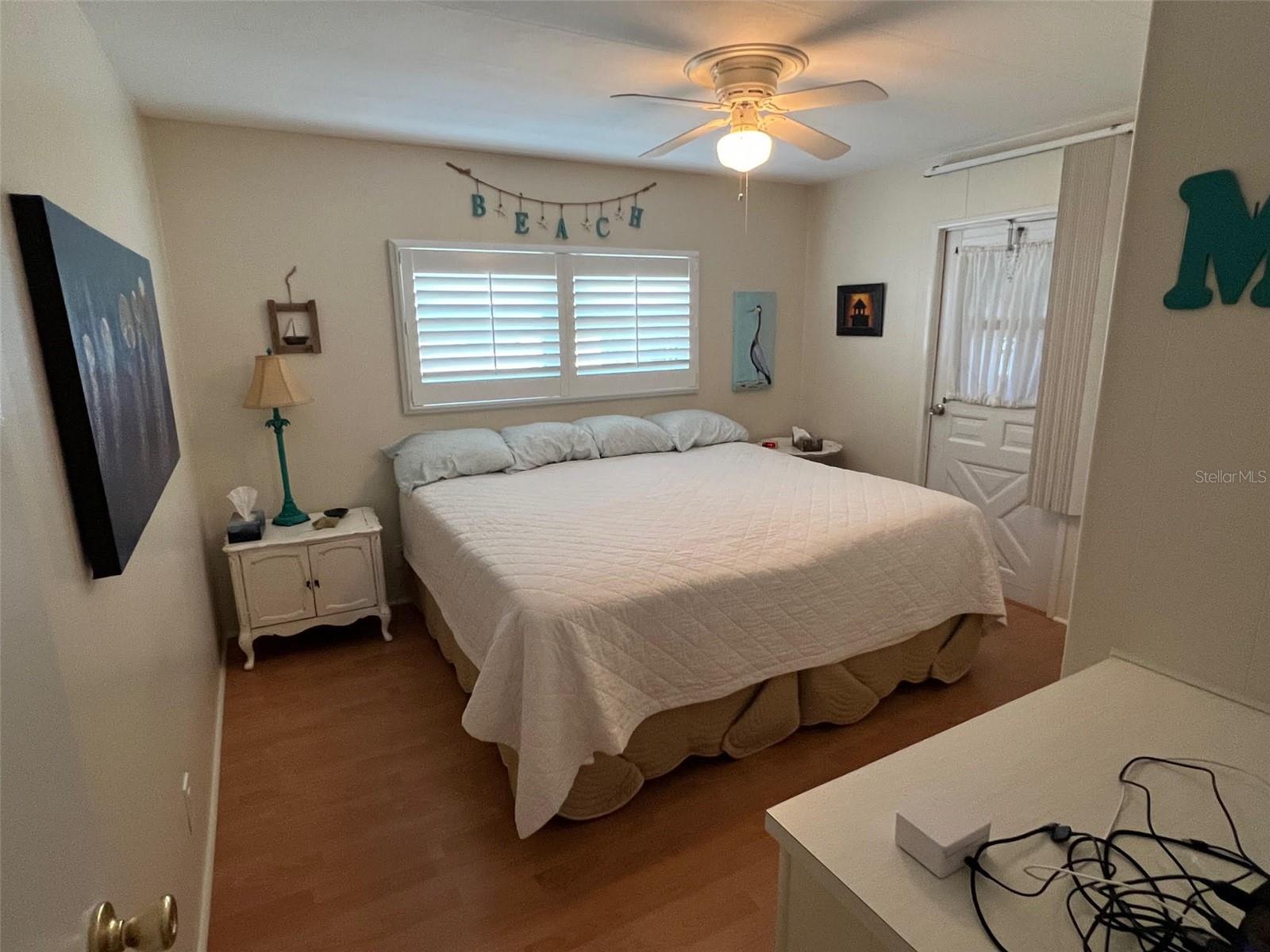 Listing photo id 15 for 39 Pindo Palm Street W