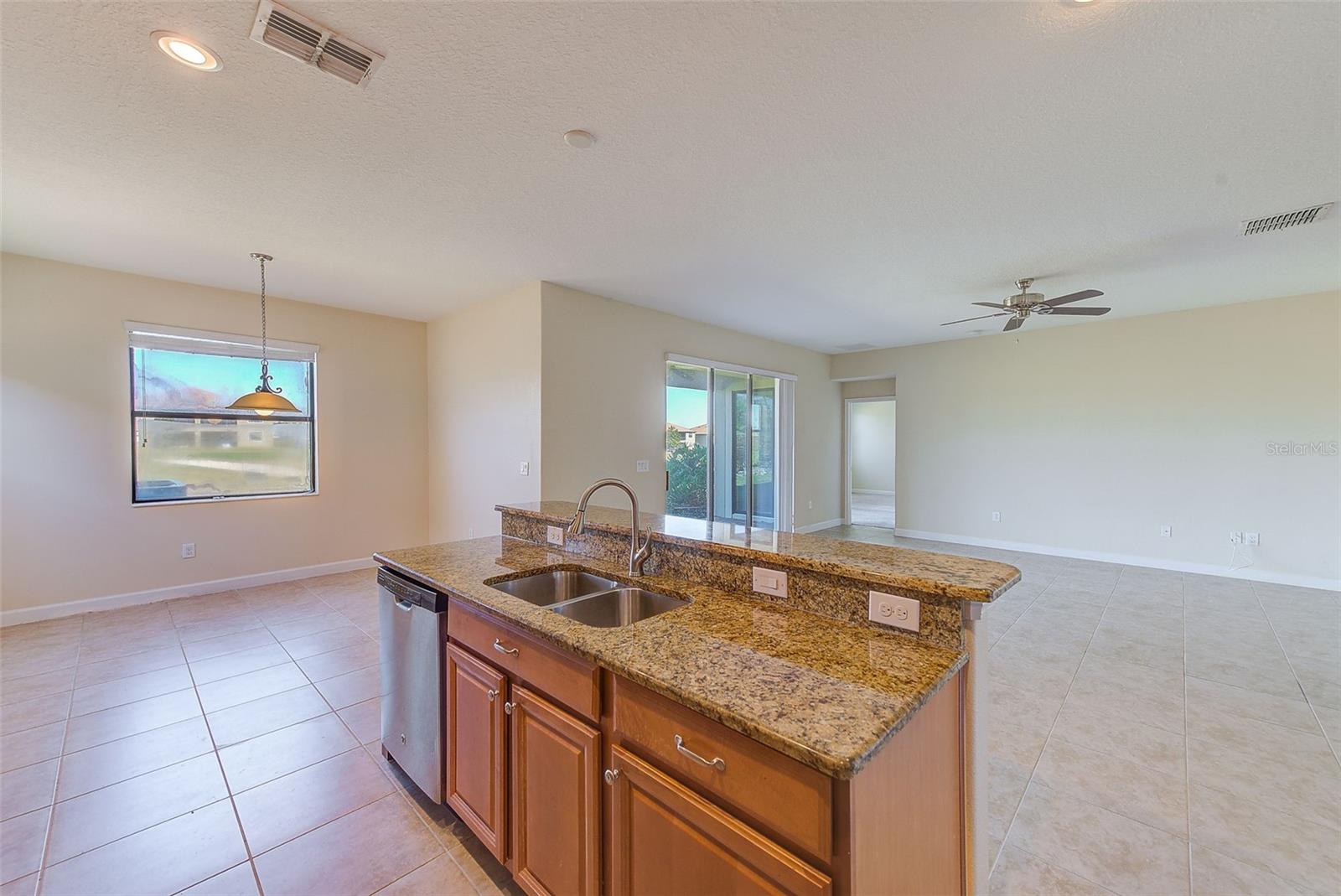 Image 9 of 54 For 1369 Palmetto Dunes St