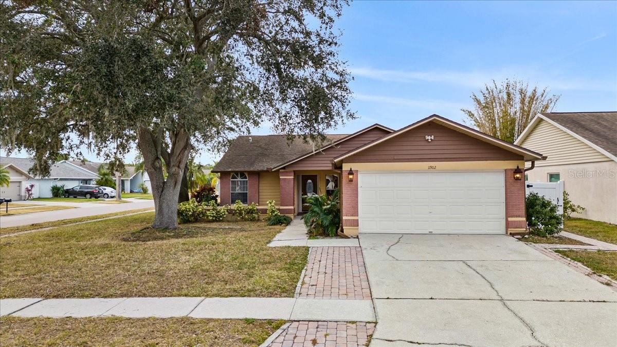 Details for 11902 Snapdragon Road, TAMPA, FL 33635