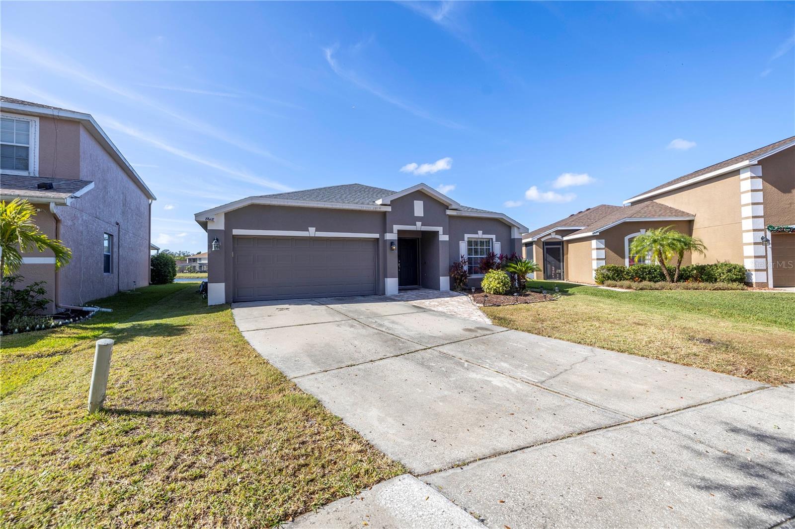 Listing photo id 4 for 8618 Tidal Bay Lane