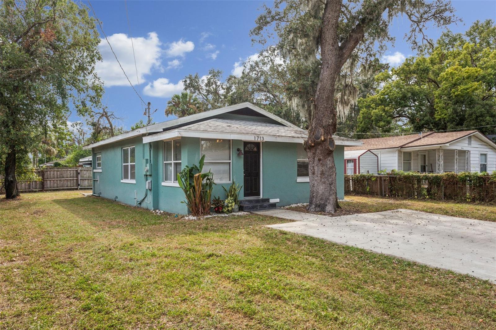 Details for 1713 Chelsea Street, TAMPA, FL 33610